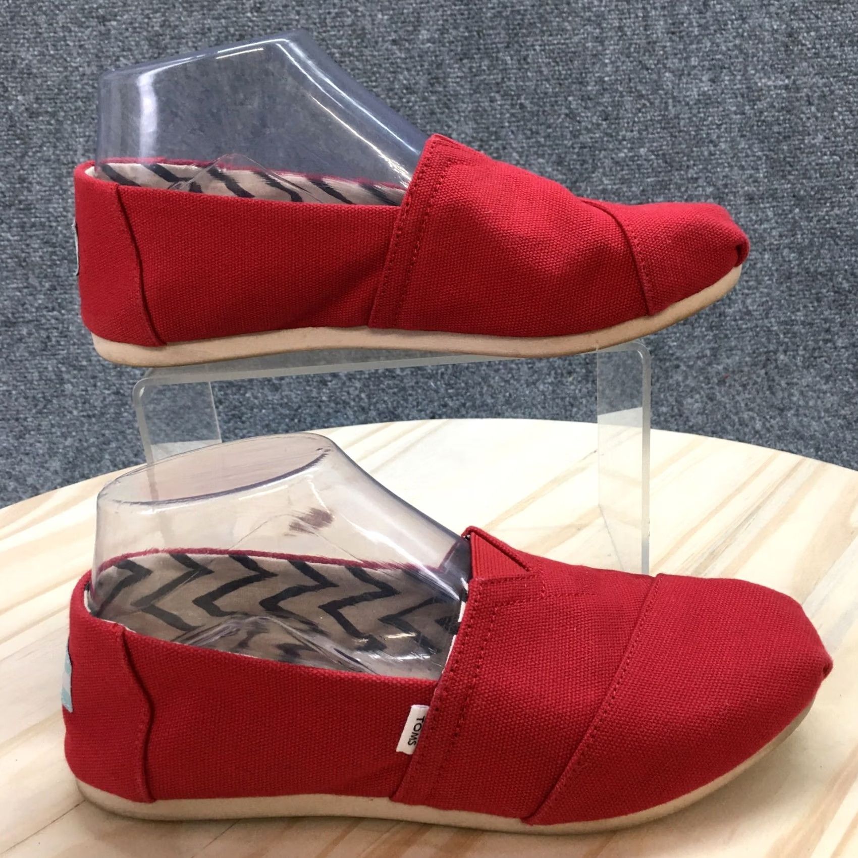 Toms TOMS Alpargatas Loafer Womens 6.5 Red Slip On Flats Casual Comfort Shoes Size US 7 / IT 37 - 2 Thumbnail