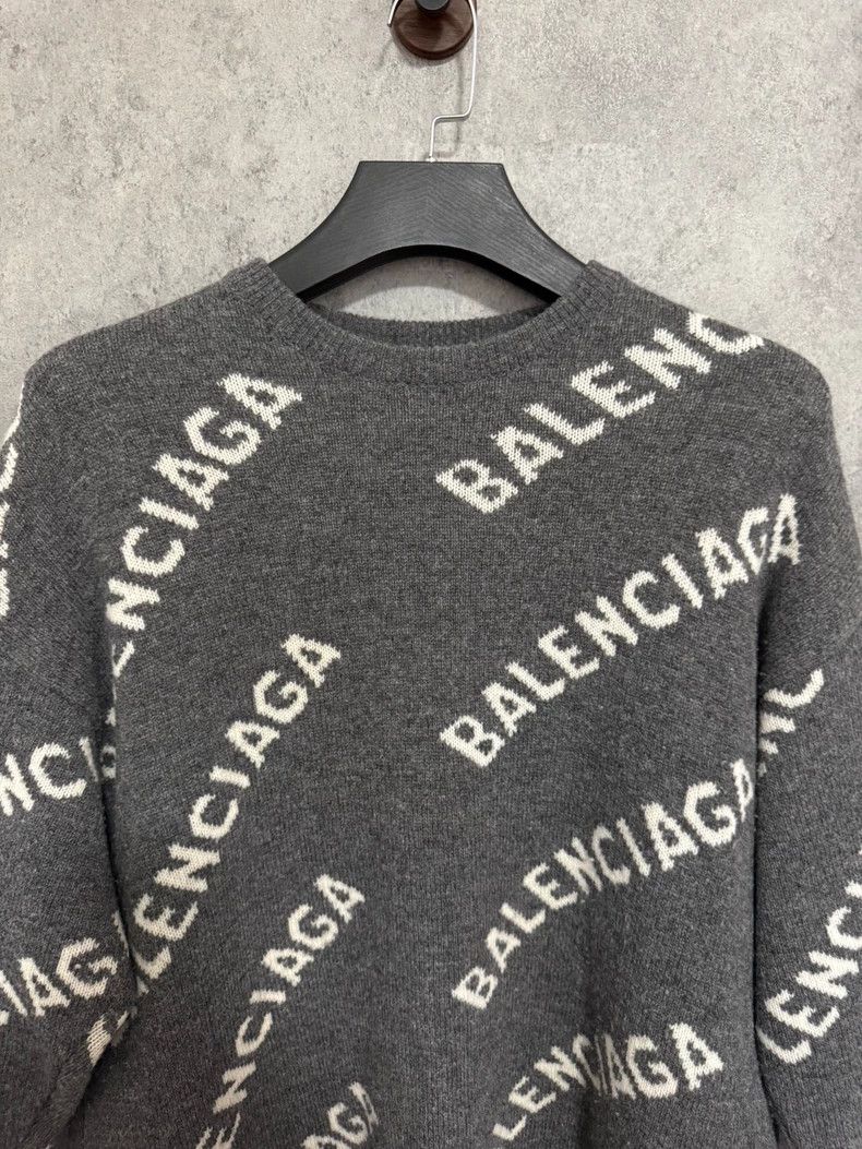 Balenciaga Balenciaga Gray bullet-screen logo sweater Size US XS / EU 42 / 0 - 2 Thumbnail