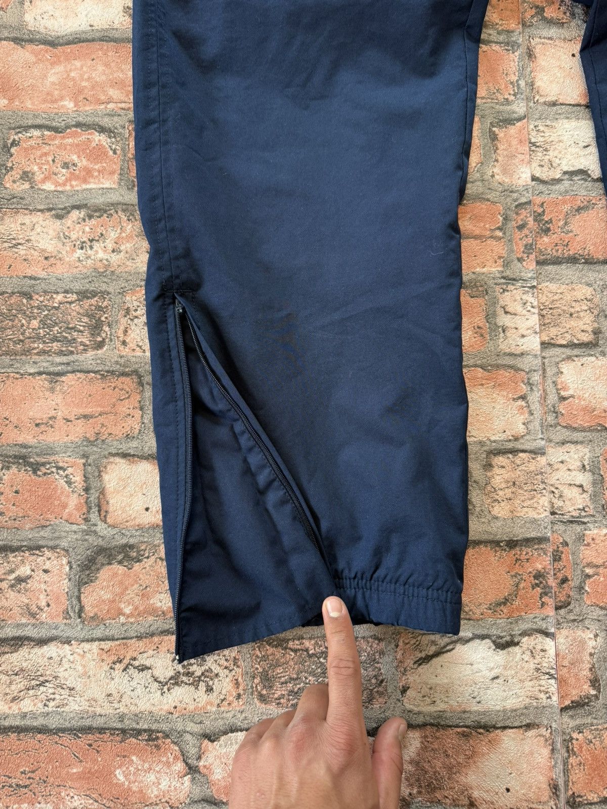 Nike × Vintage 90’s NIKE RARE SWOOSH RETRO Y2K ZIP TRACK NYLON PANTS Size US 32 / EU 48 - 6 Thumbnail