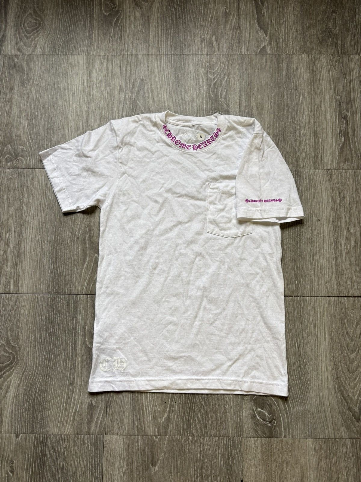 Chrome Hearts Chrome Hearts Purple Neck Logo Tee Size US S / EU 44-46 / 1 - 1 Thumbnail