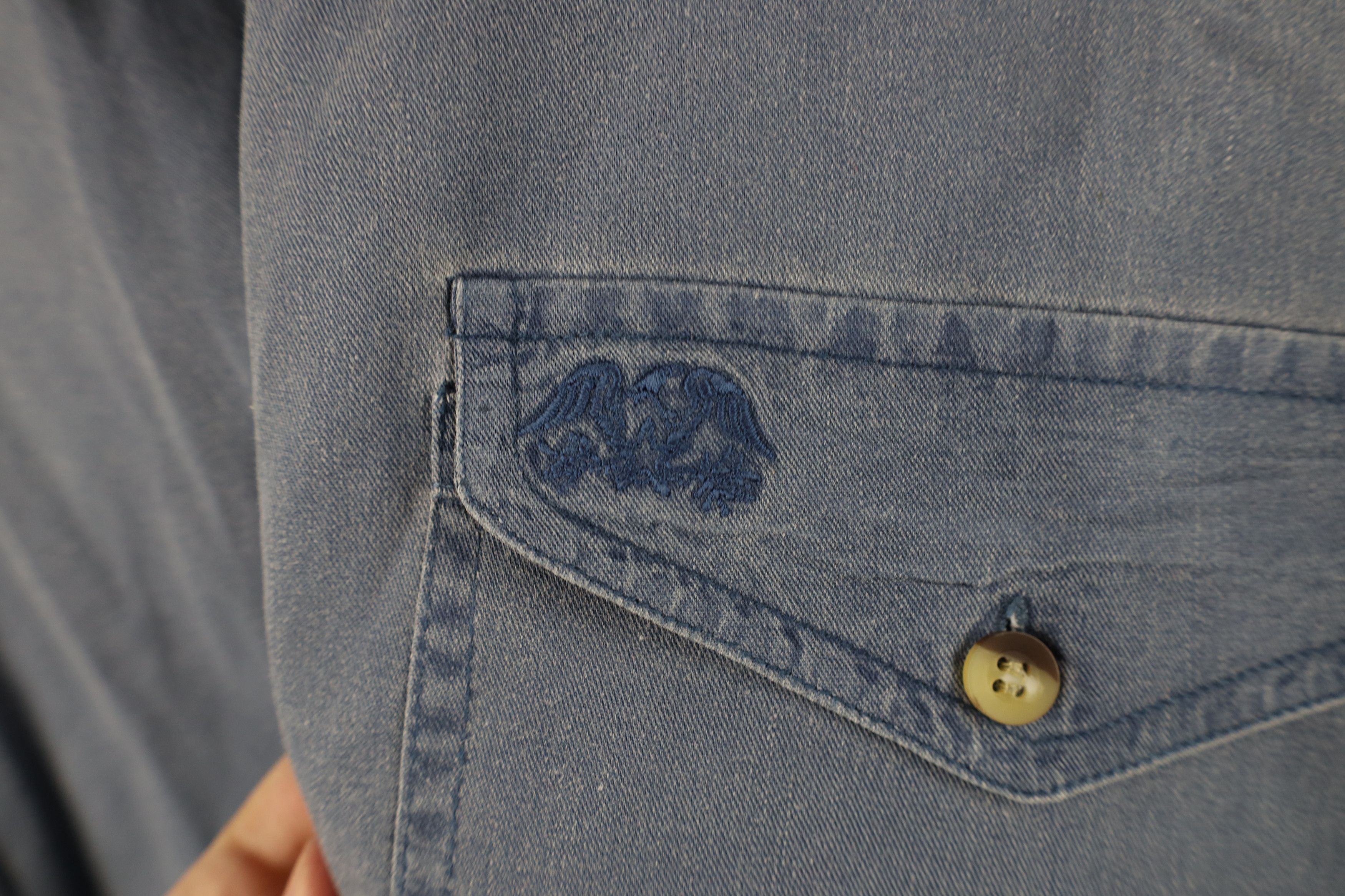 Vintage Vintage 90s Streetwear Stonewash Collared Button Down Shirt Size US L / EU 52-54 / 3 - 4 Thumbnail
