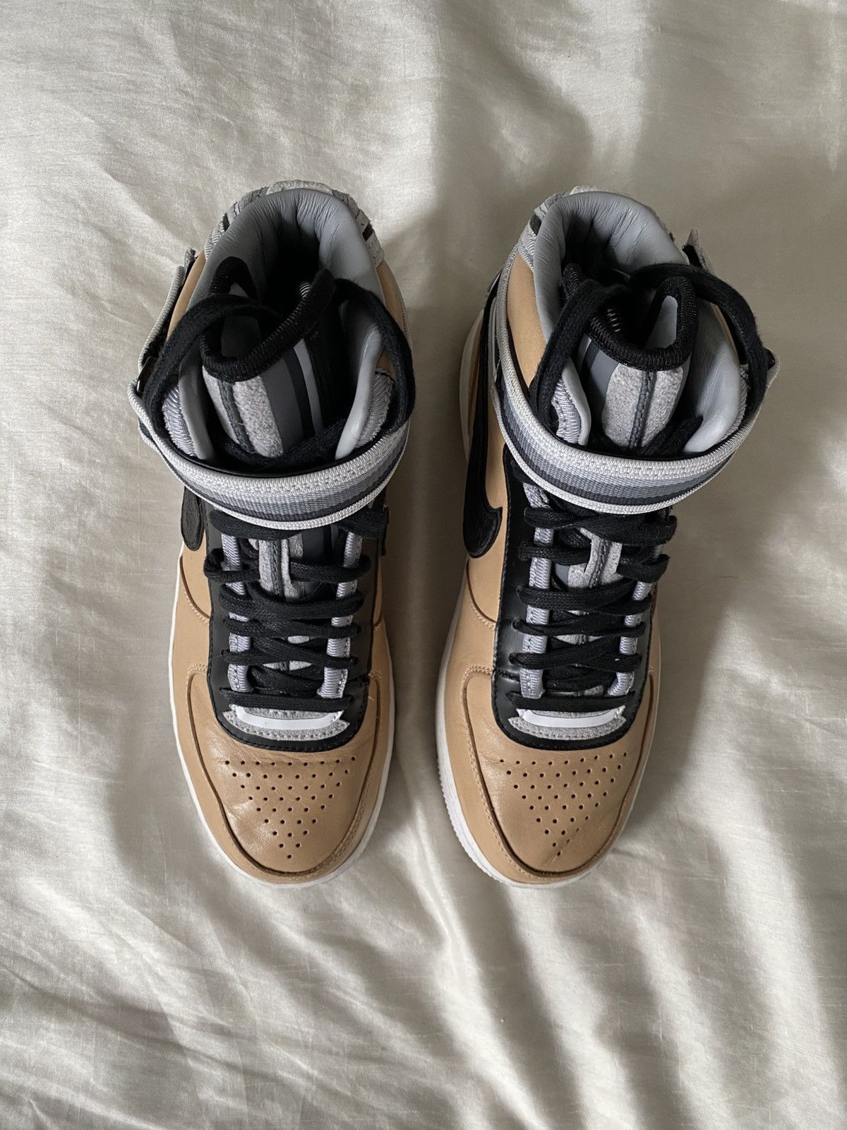 Nike × Riccardo Tisci Nike Air Force 1 Mid SP x Riccardo Tisci (vachetta tan) Size US 7 / EU 40 - 3 Thumbnail
