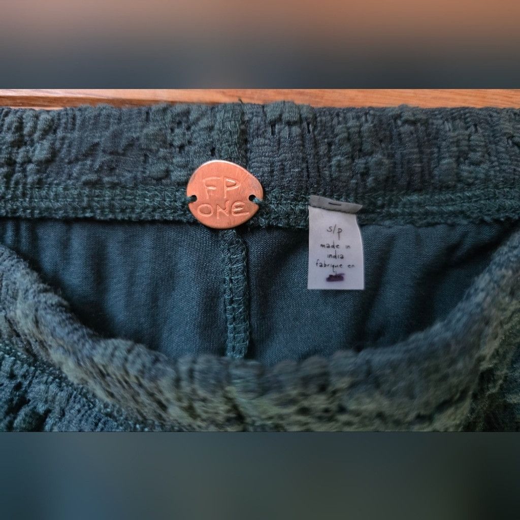 Free People Free People Dark Green Patterned Women's Pants Size 26" / US 2 / IT 38 - 2 Thumbnail