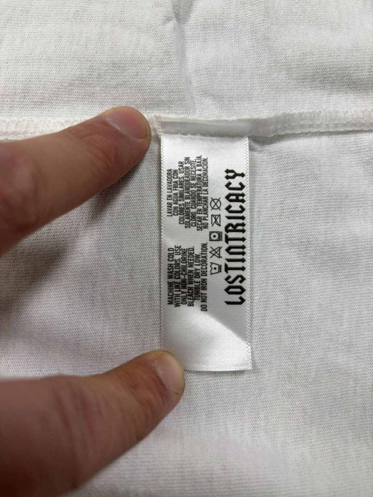 LOST INTRICACY Lost Intricacy Lost Outline Shirt, White Size US M / EU 48-50 / 2 - 10 Thumbnail