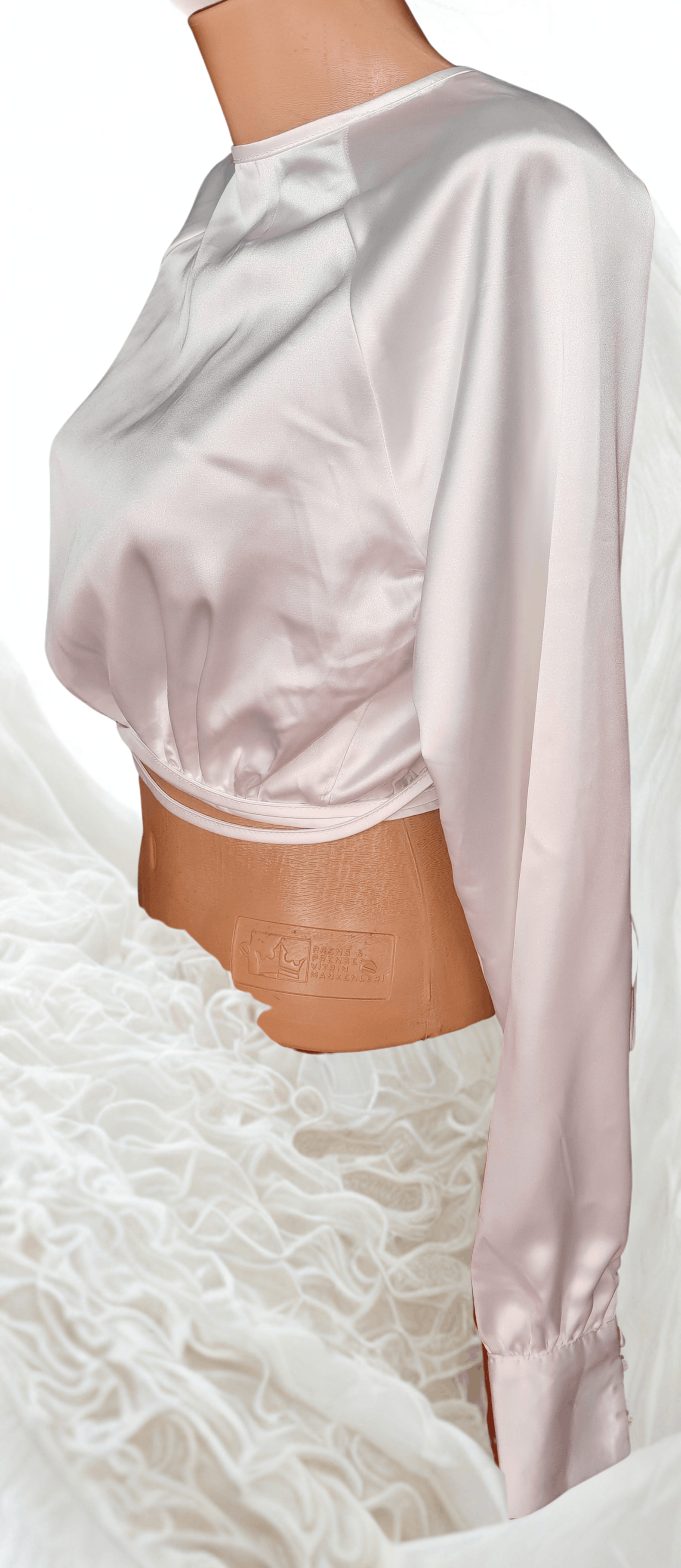 Other White Satin Open Back Crop Blouse by Rumors sz M Size M / US 6-8 / IT 42-44 - 8 Thumbnail