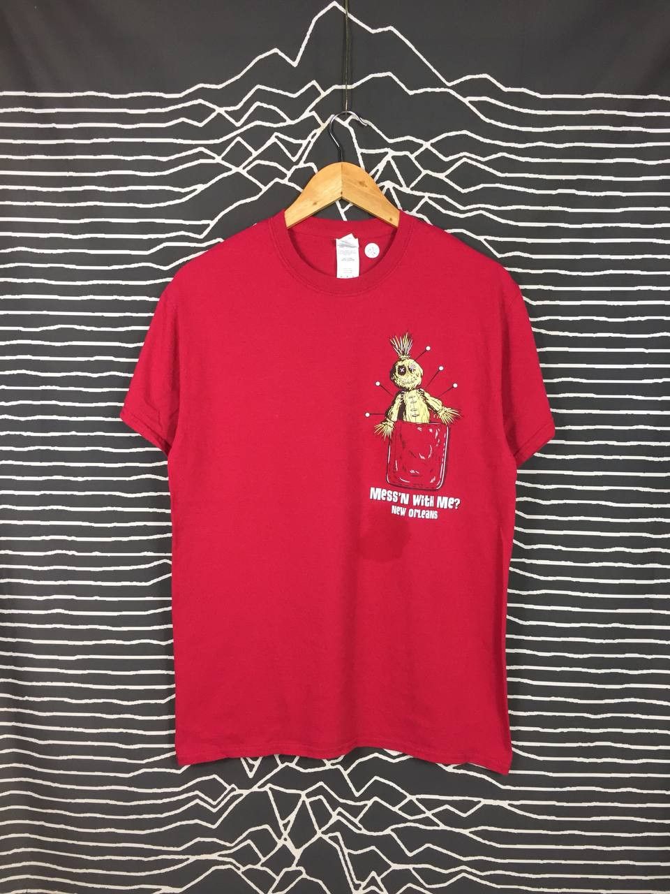 Gildan × Vintage New Orleans Voodoo Doll Mess'n With Me Graphic Tee Size US M / EU 48-50 / 2 - 4 Thumbnail