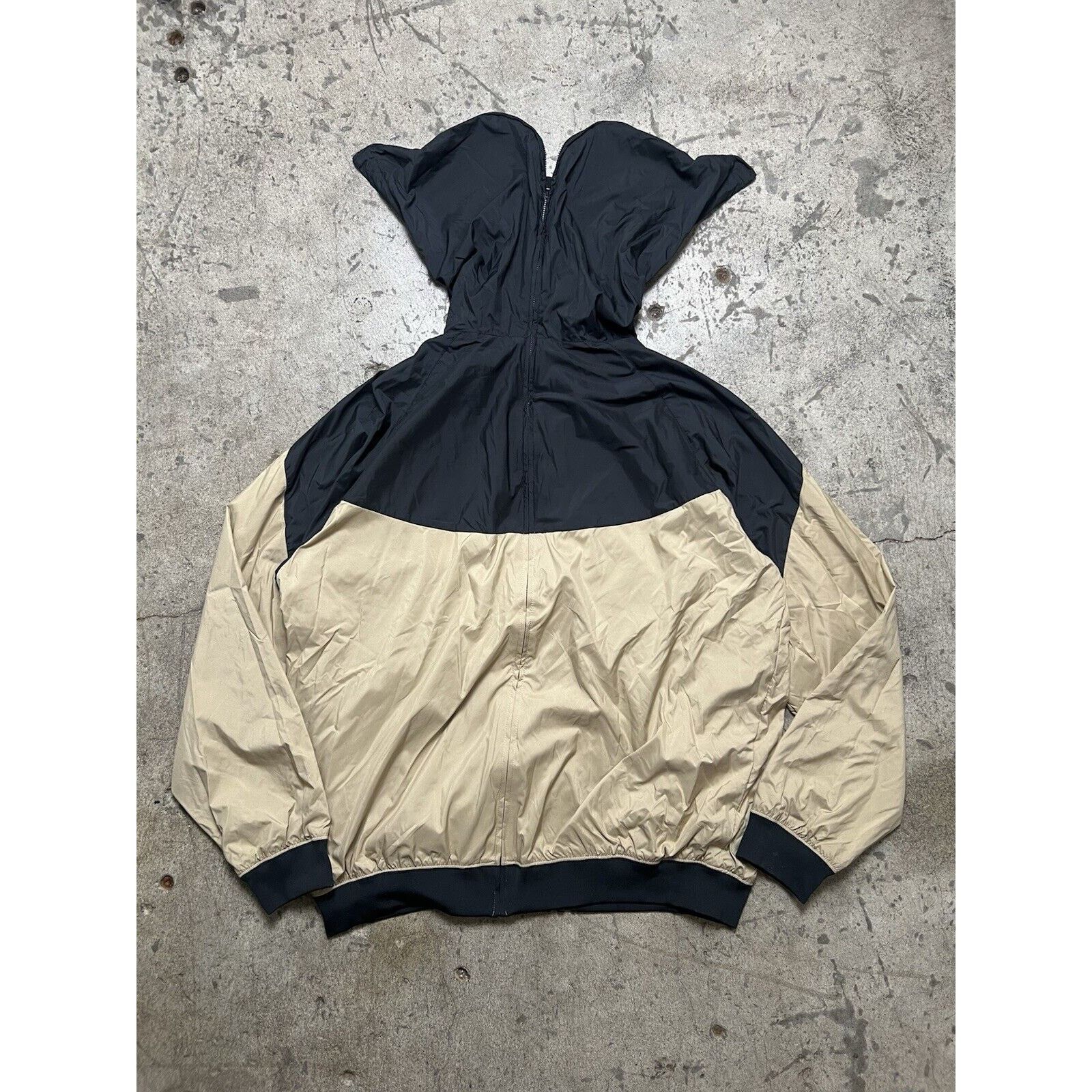 Nike Nike Mens Windbreaker Split Color block Tan Khaki Men’s XL Size US XL / EU 56 / 4 - 2 Thumbnail