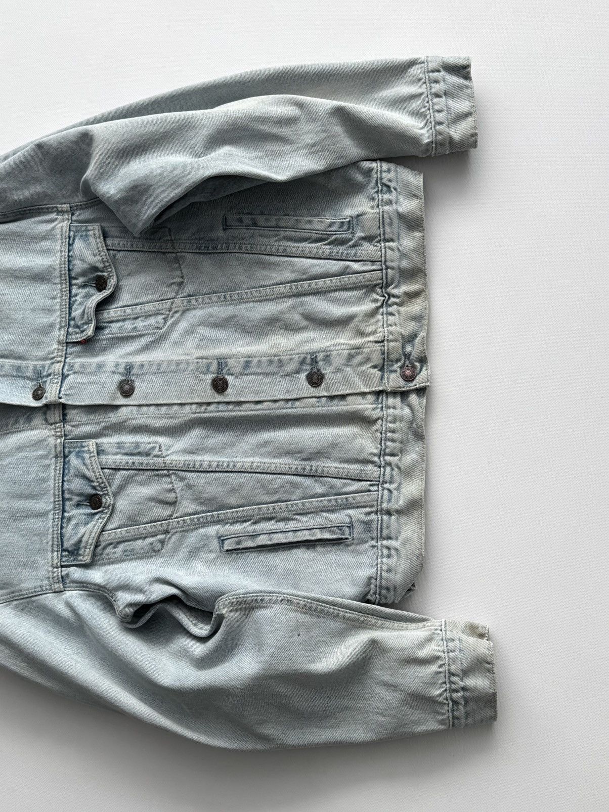 Levi's Vintage 1990s Levi's 70503 'Light Blue' Trucker Jacket Size US L / EU 52-54 / 3 - 6 Thumbnail