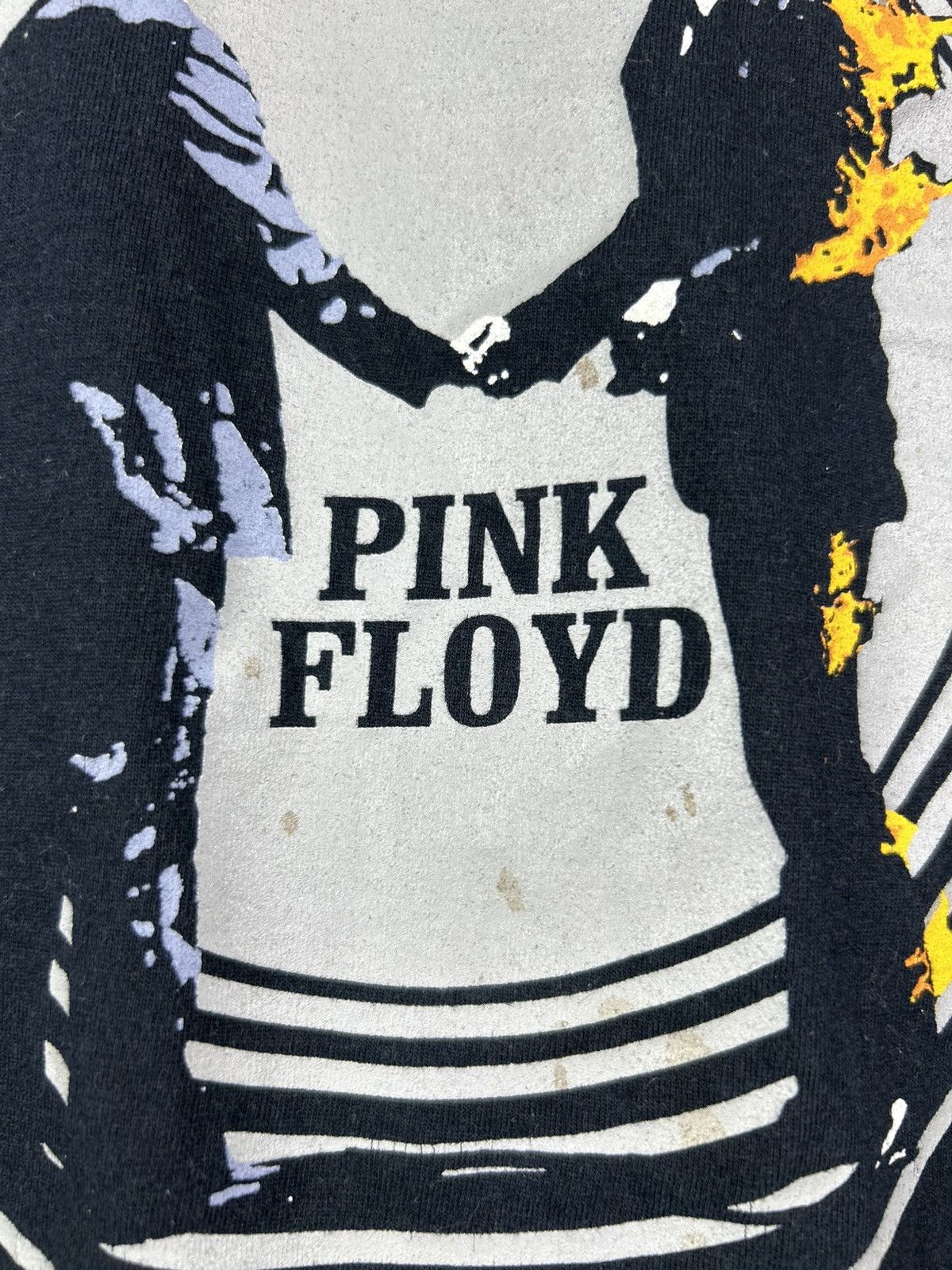 Pink Floyd Vintage Pink Floyd 2009 1987 Band T-Shirt Size L Size US L / EU 52-54 / 3 - 5 Thumbnail