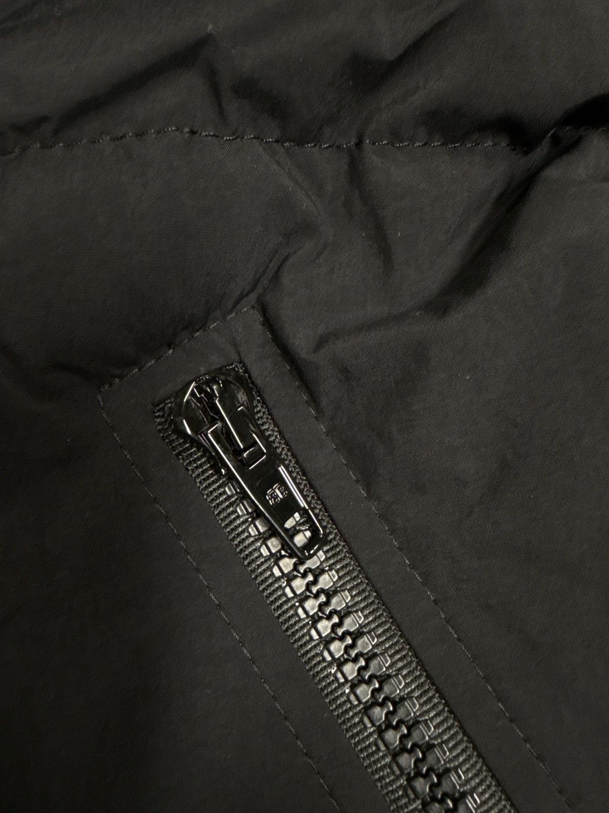 Balenciaga Balenciaga Pull Over Puffer Jacket Hoodie Sz 2 Size US M / EU 48-50 / 2 - 4 Thumbnail
