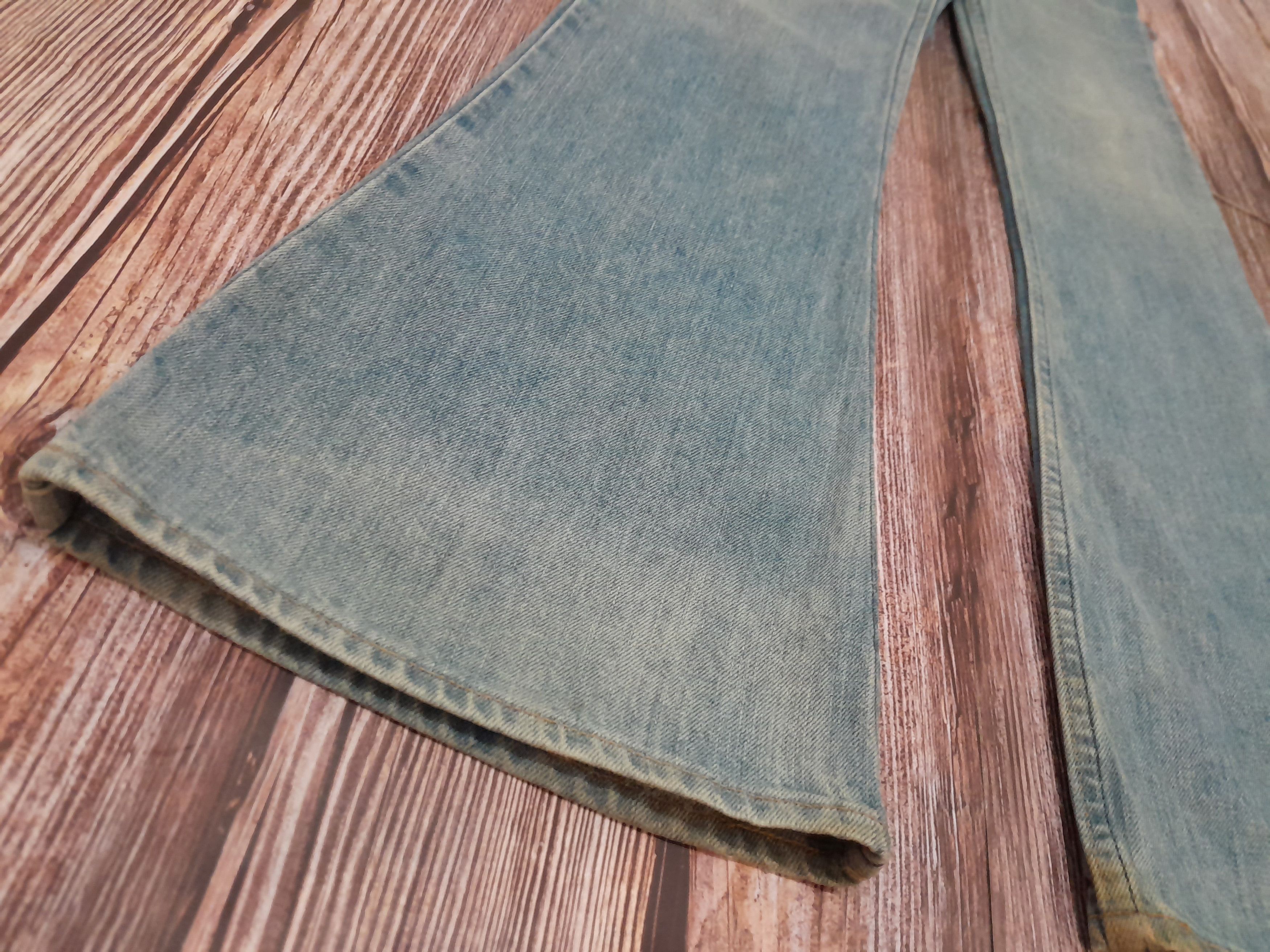 Levi's Levis 646 Jeans Flare Bell Bottom Bootcut Size US 30 / EU 46 - 4 Thumbnail