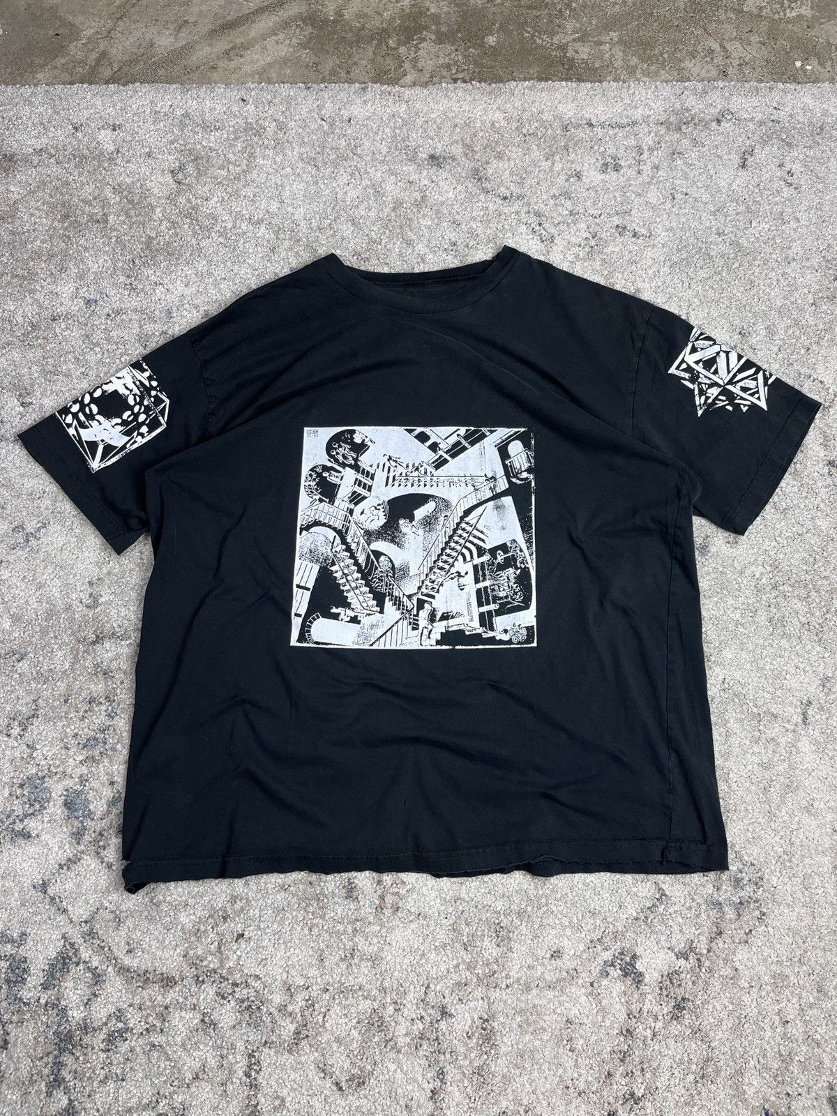 Vintage 1990s MC ESCHER OPTICAL ILLUSION SPHERE TEE - № 995 Size US XL / EU 56 / 4 - 10 Thumbnail
