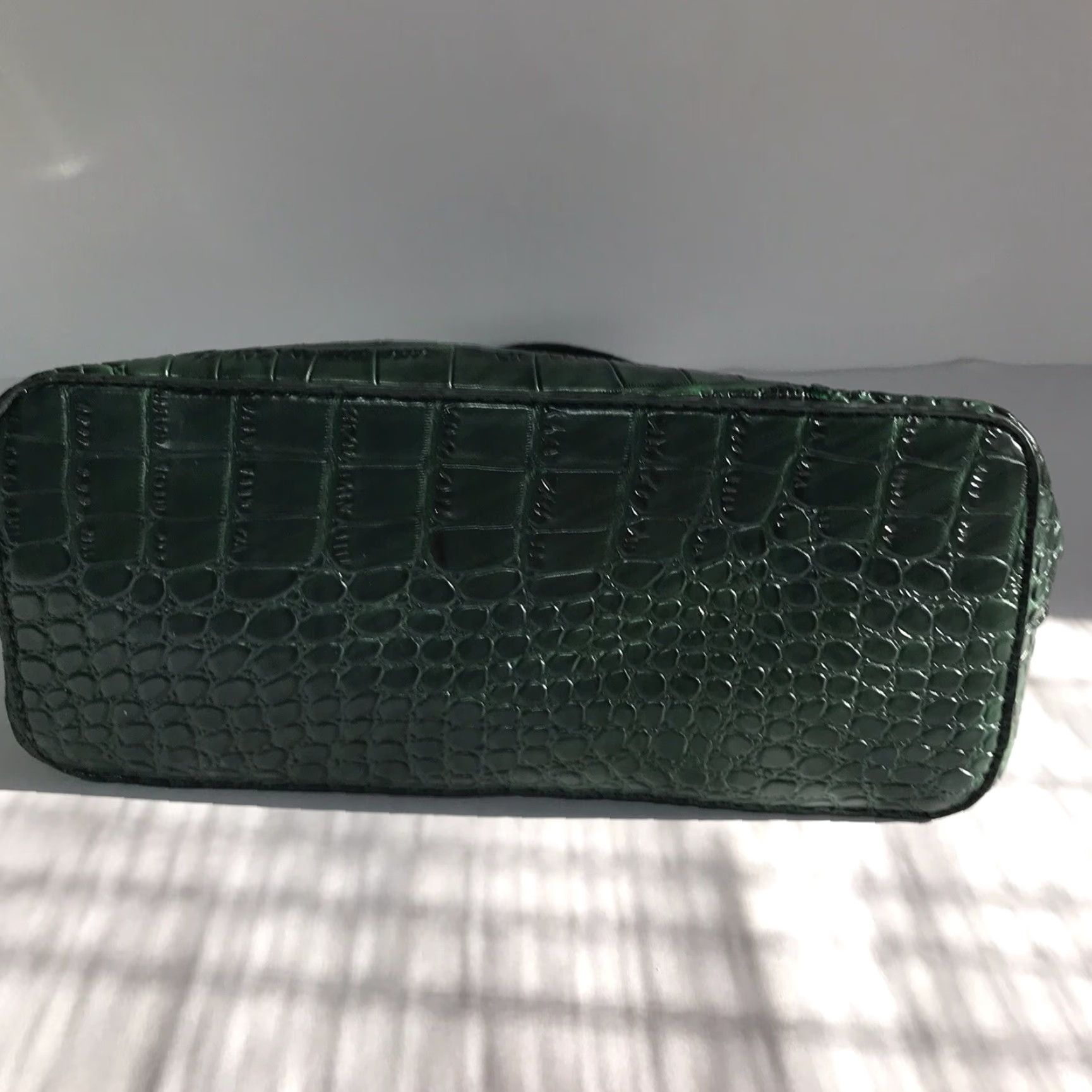 Bebe Bebe Satchel Bag Medium Green Faux Leather Embossed Shoulder Handbag Women Size ONE SIZE - 5 Thumbnail