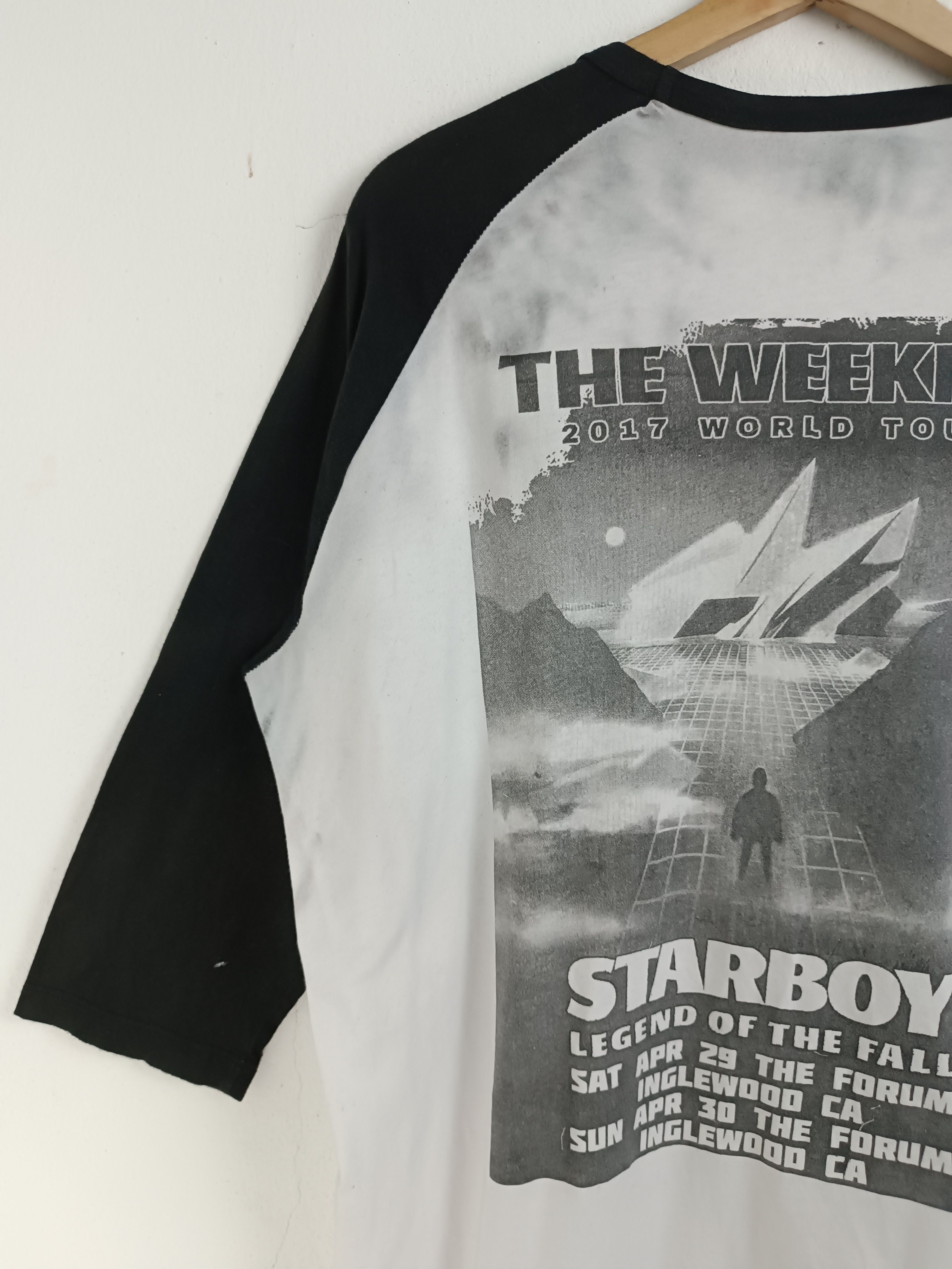 Rap Tees TRASHED THE WEEKND 3Q TEE RAP TEES HIP HOP SELENA BIEBER Size US XL / EU 56 / 4 - 15 Thumbnail