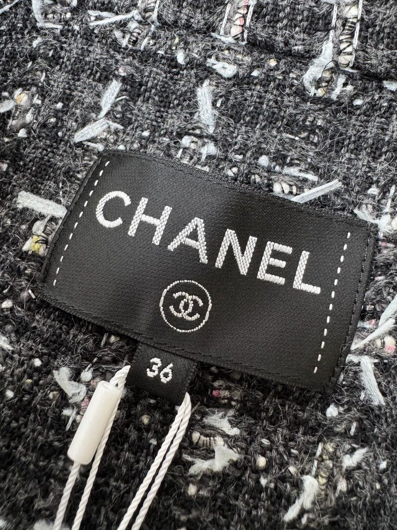 Chanel Chanel 23A Handicraft Workshop Series Black and White Colo Size XS / US 0-2 / IT 36-38 - 5 Thumbnail
