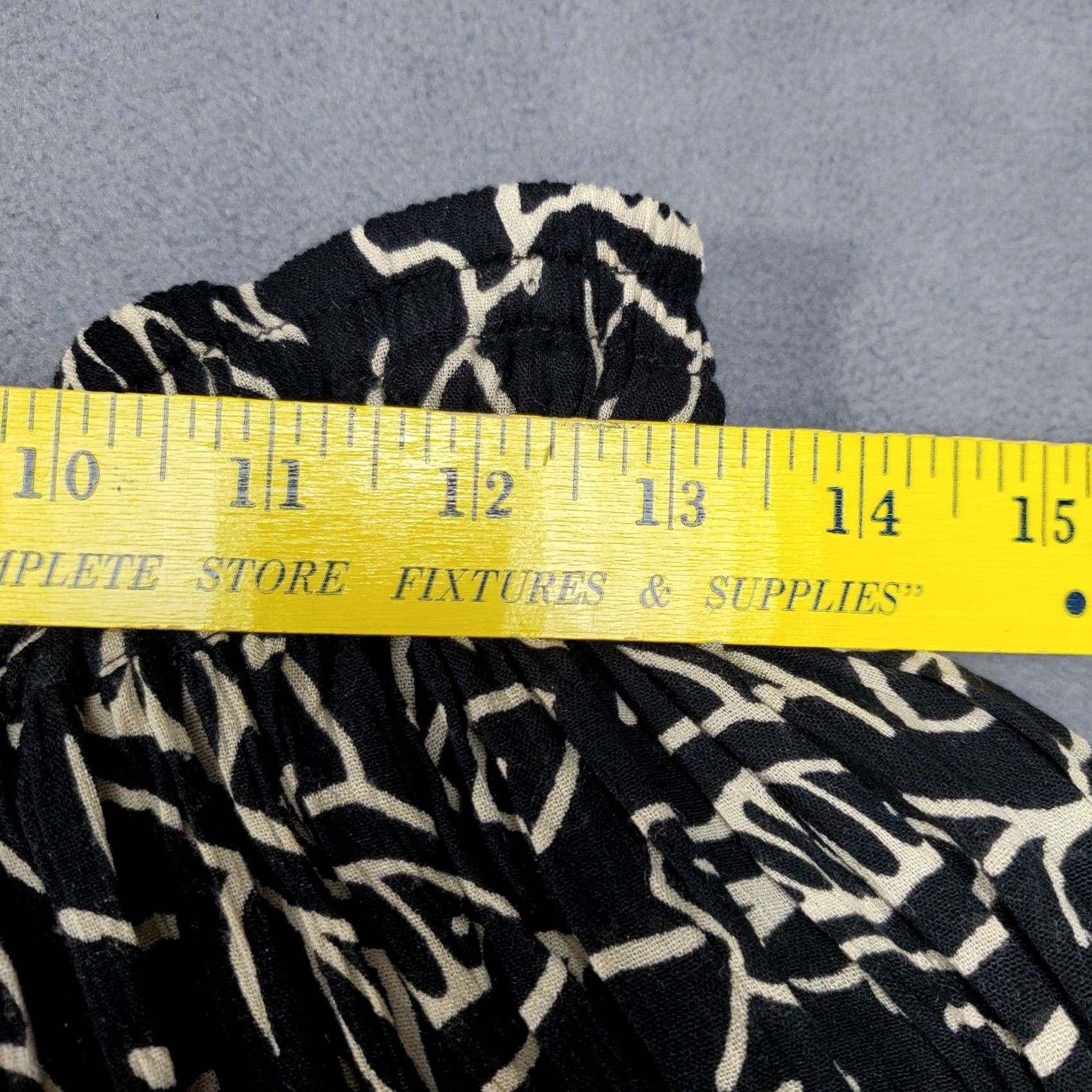Orvis VINTAGE Orvis Skirt Womens Medium Black Rayon Maxi Boho Peasant Long Drawstring Waist M Size 32" / US 10 / IT 46 - 6 Thumbnail