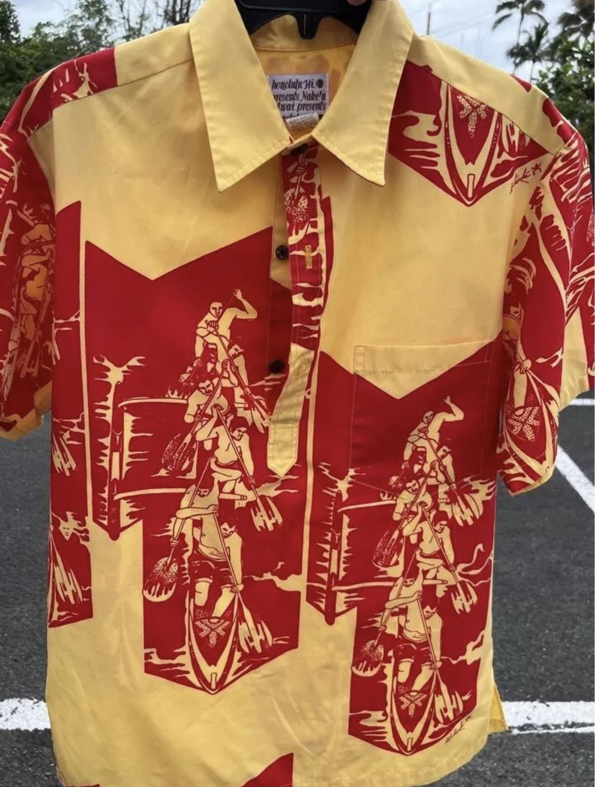 image of Vintage Nake'u Awai Presents` Aloha Shirt in Yellow, Men's (Size XL)