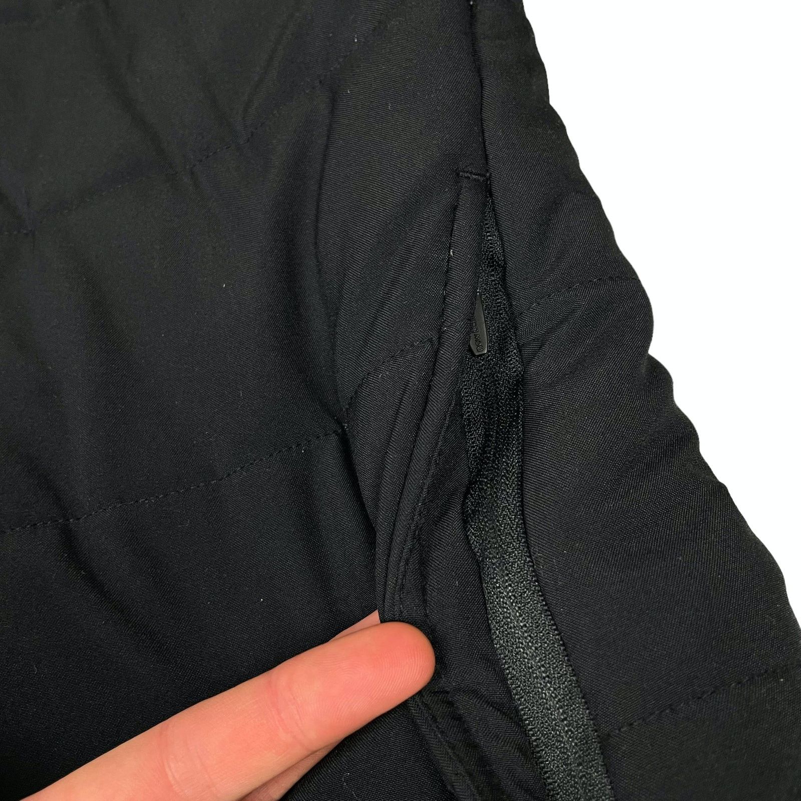 New Balance New Balance Men's Black Full Zip Lech Poznan Puffer Jacket S Size US S / EU 44-46 / 1 - 9 Thumbnail