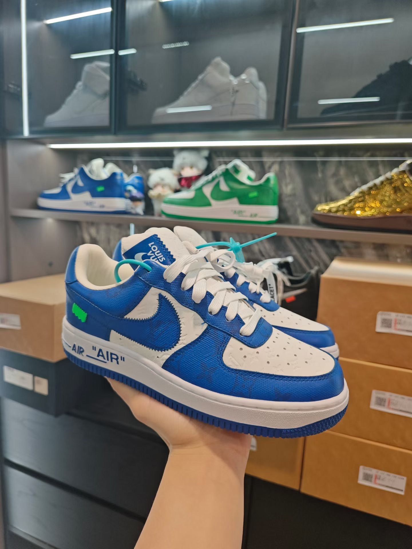 Louis Vuitton Nike Air Force 1 Blue White Size US 7 / IT 37 - 1 Thumbnail