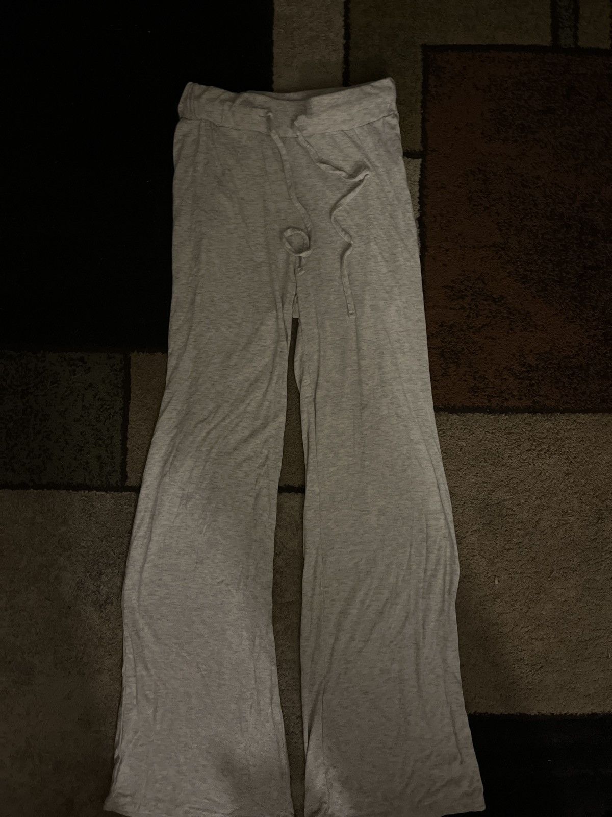 Forever 21 Y2K flared grey leggings Size 24" / US 00 / IT 34 - 1 Thumbnail