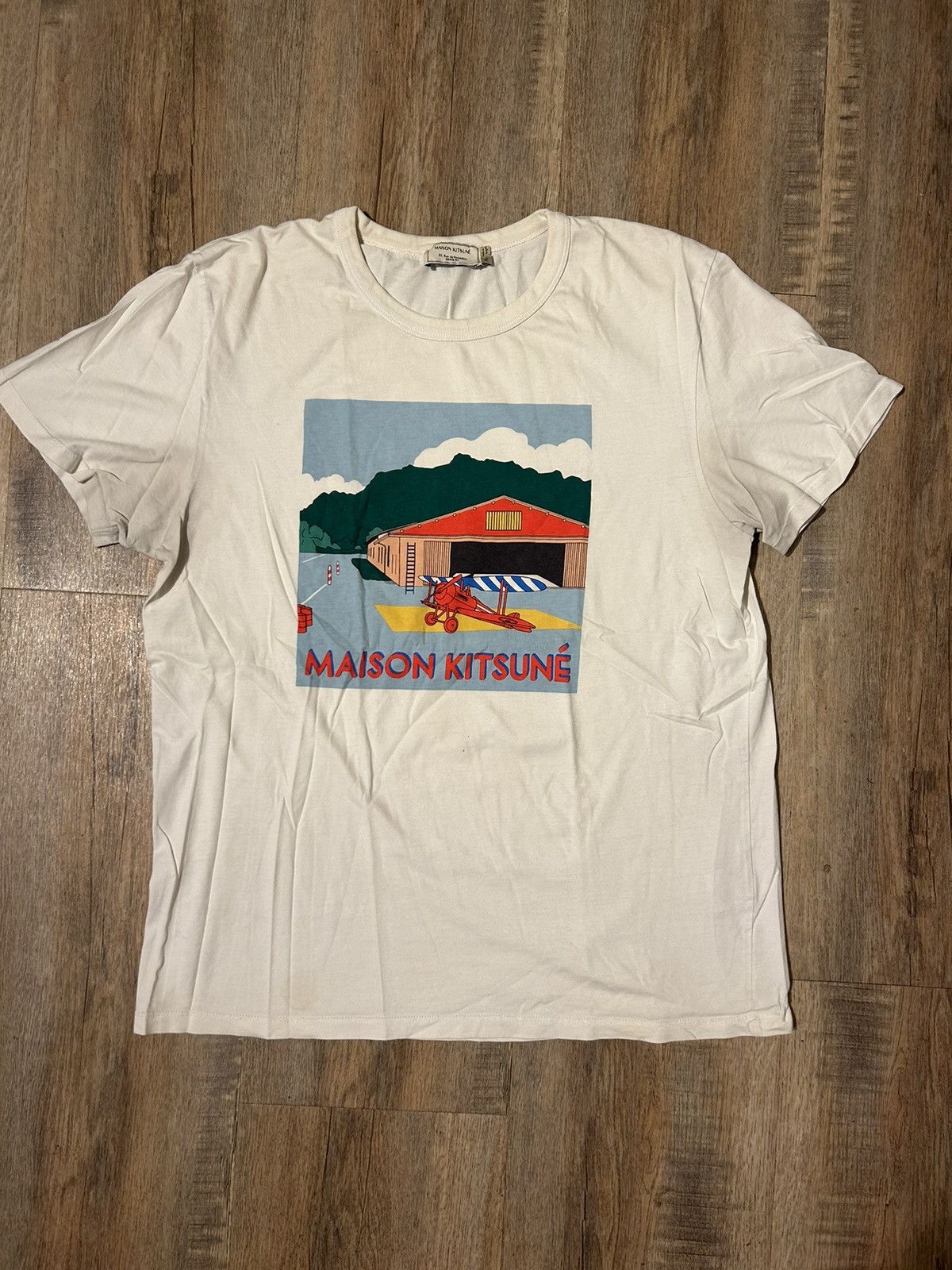 Vintage plane graphic t