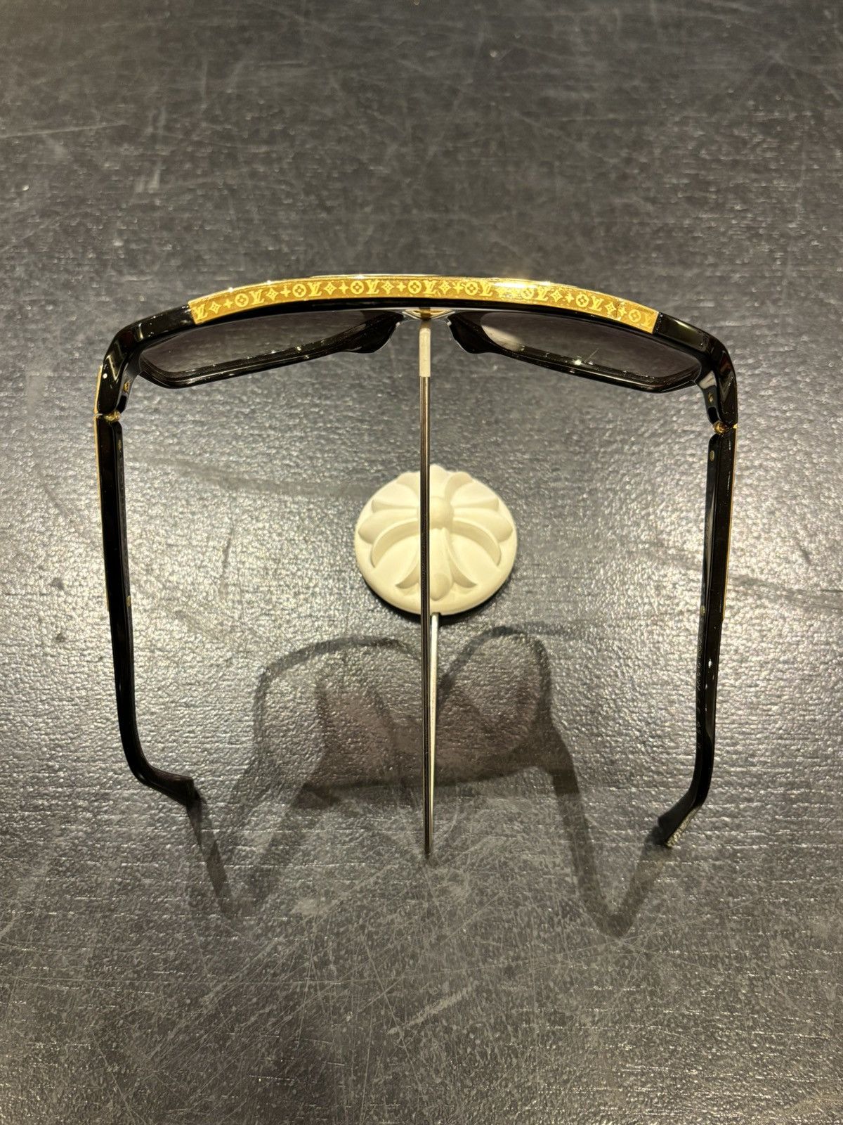 Louis Vuitton Louis Vuitton Evidence Millionaire Sunglasses Size ONE SIZE - 5 Thumbnail