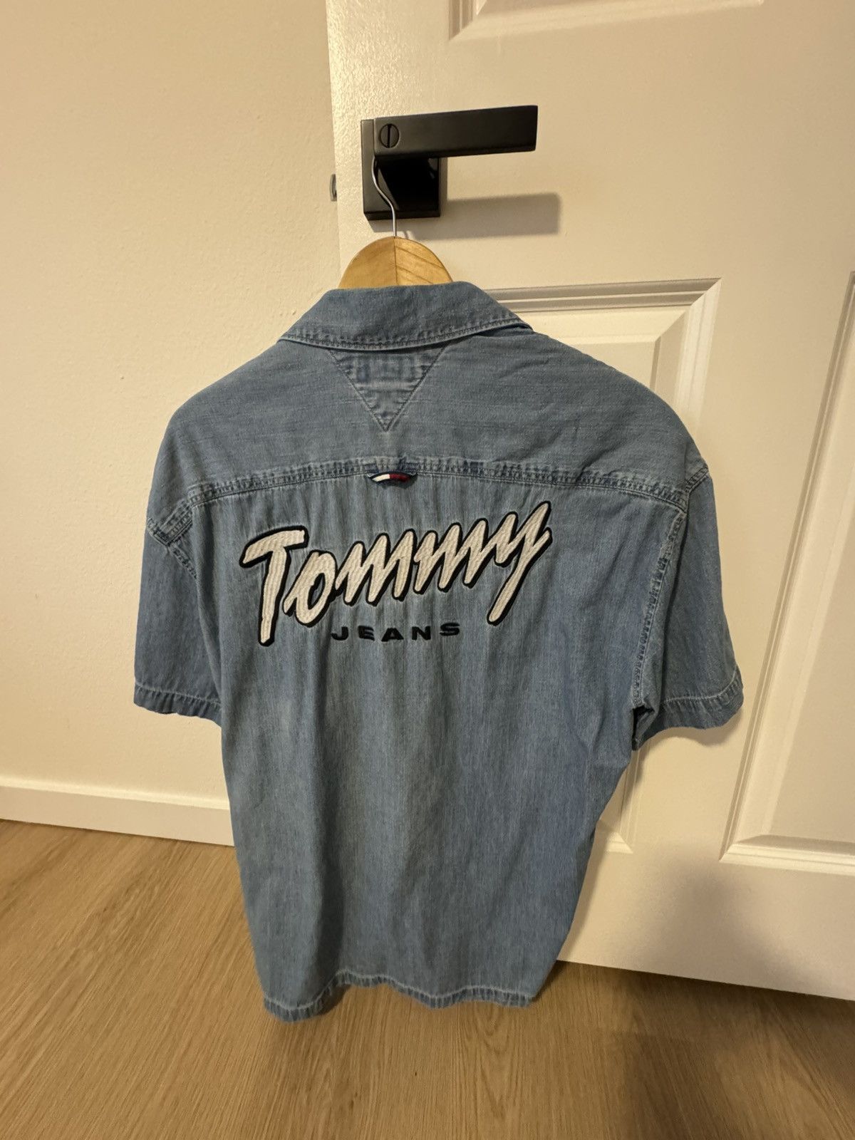 Tommy Jeans Tommy Jeans Oversized Button Up Size US S / EU 44-46 / 1 - 1 Thumbnail