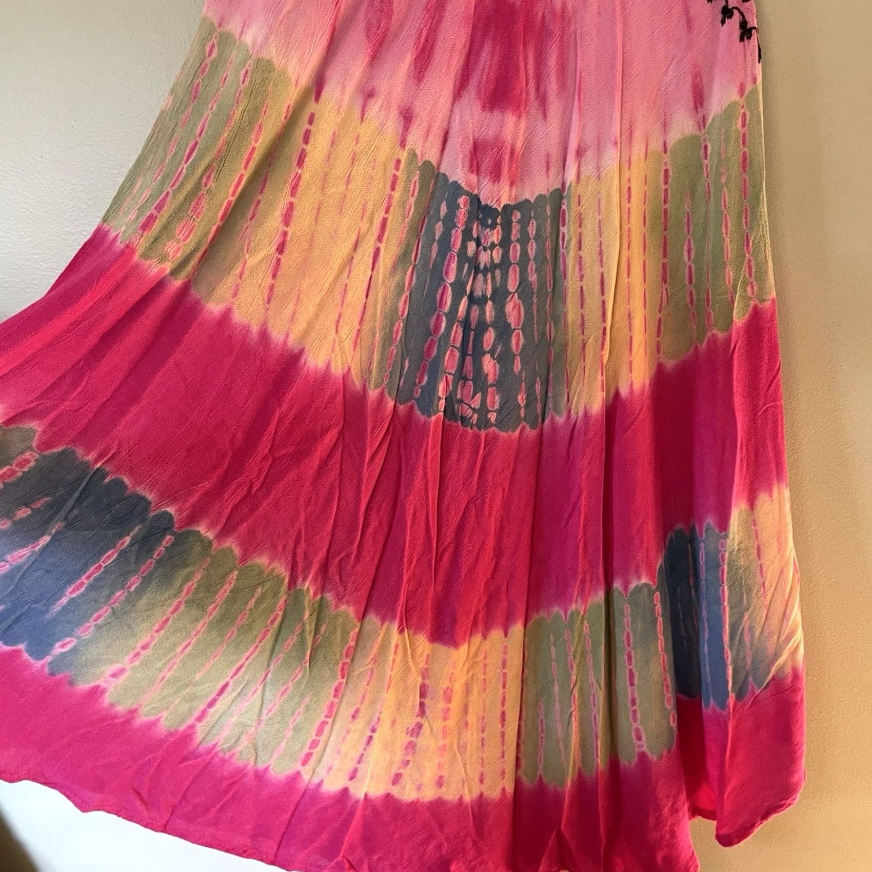 Pinko Ingear Dress One Size Pink Embroidered Tie-Dye Hippie A-Line Umbrella Dress Beach Light & Breezy Rayon Knee Length Women Linen? Size ONE SIZE - 5 Thumbnail