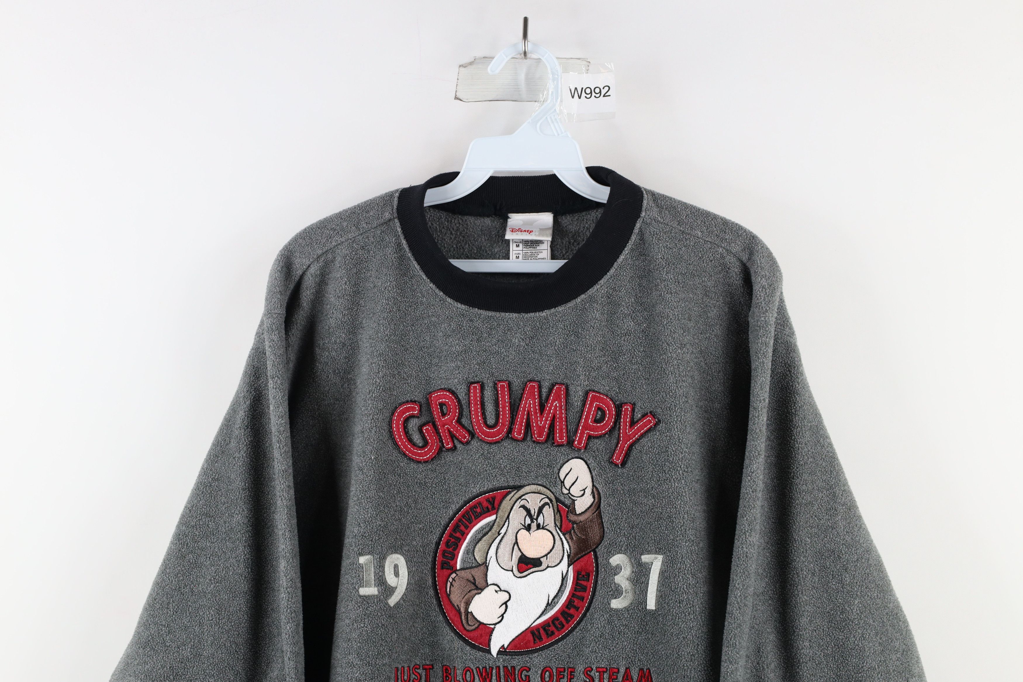 Disney Vintage 90s Disney Grumpy Dwarf Snow White Fleece Sweatshirt Size US M / EU 48-50 / 2 - 2 Thumbnail