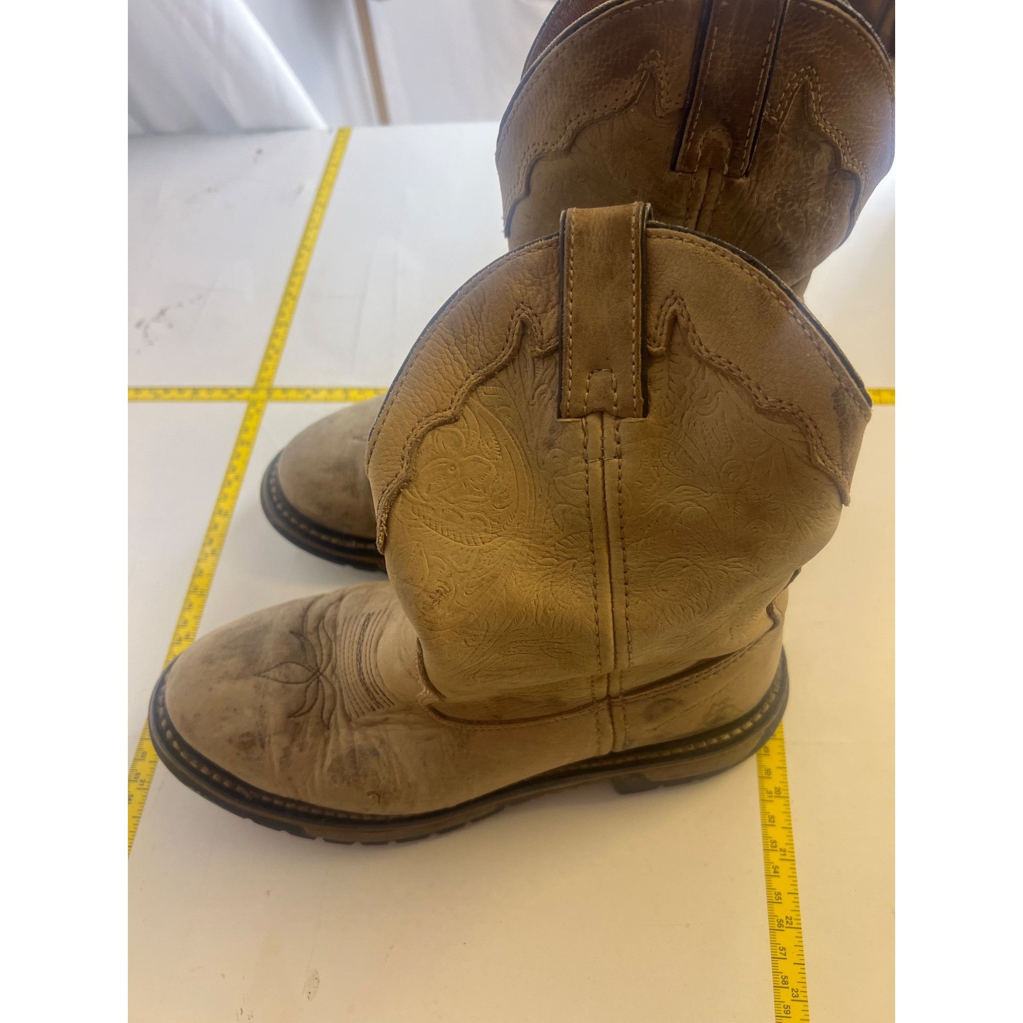 Rocky Rocky women’s 8MWM Western Style Leather Pull-On Work Boots Size US 8.5 / IT 38.5 - 1 Thumbnail