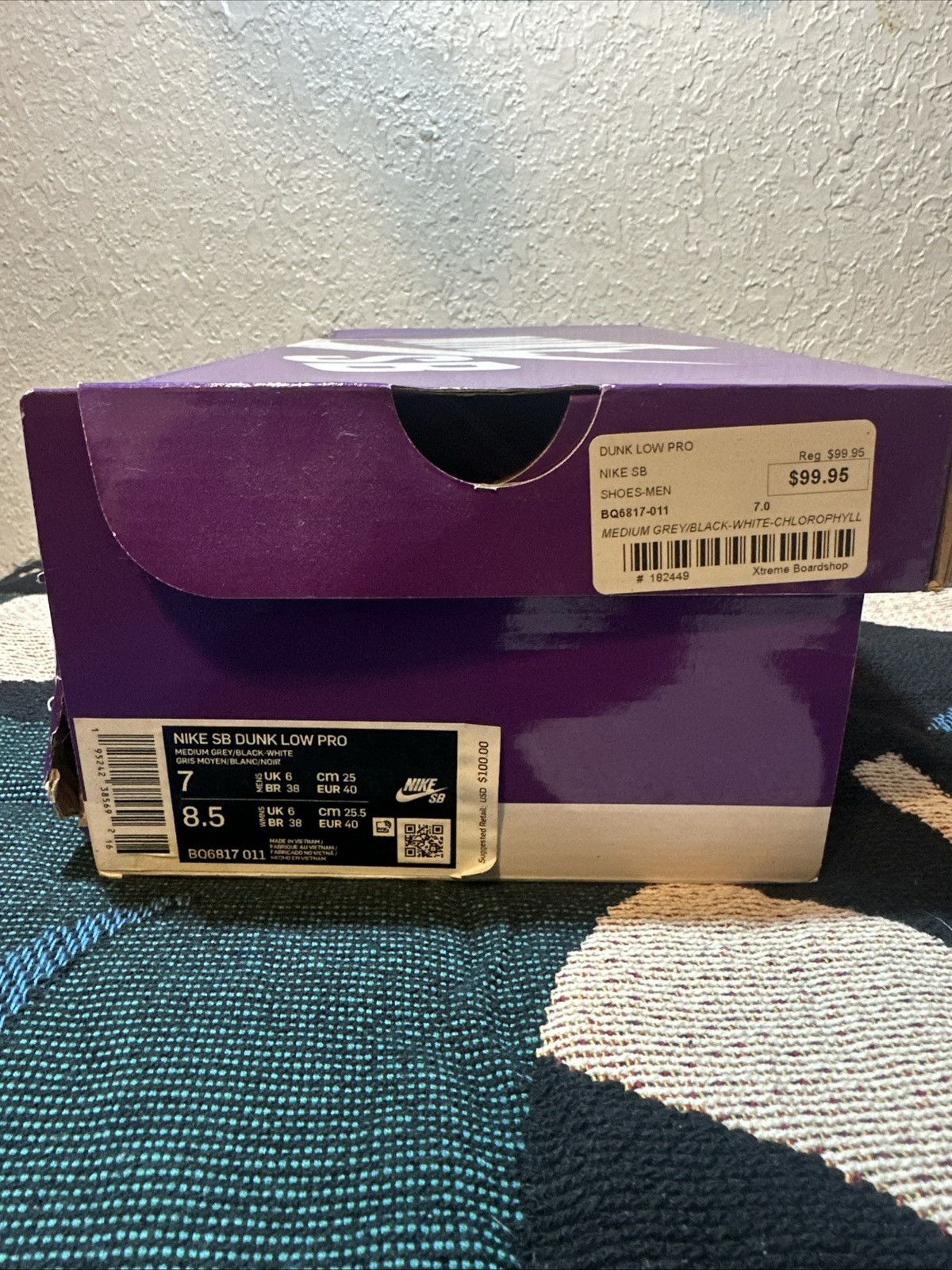 Nike Nike SB Dunk Low Chlorophyll Size US 7 / EU 40 - 8 Thumbnail