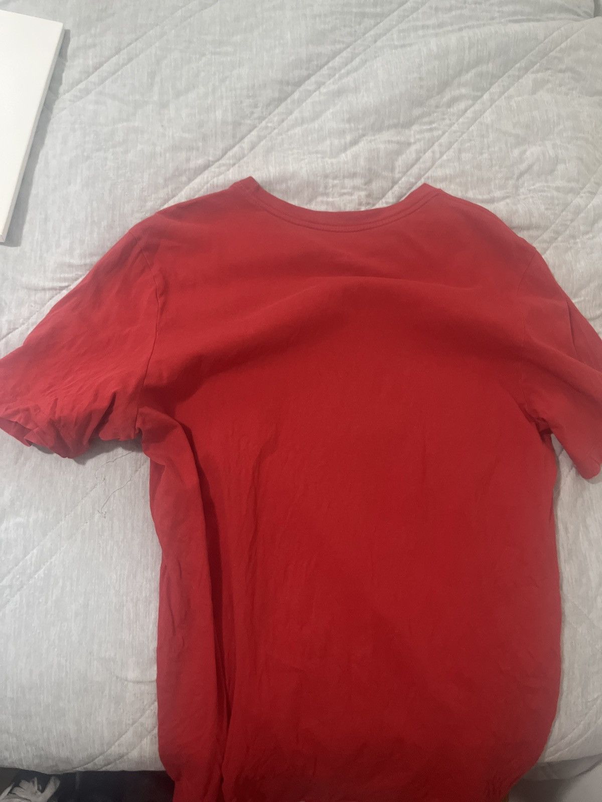 Nike Nike Fruit Graphic Swoosh Red Medium Size US M / EU 48-50 / 2 - 2 Thumbnail
