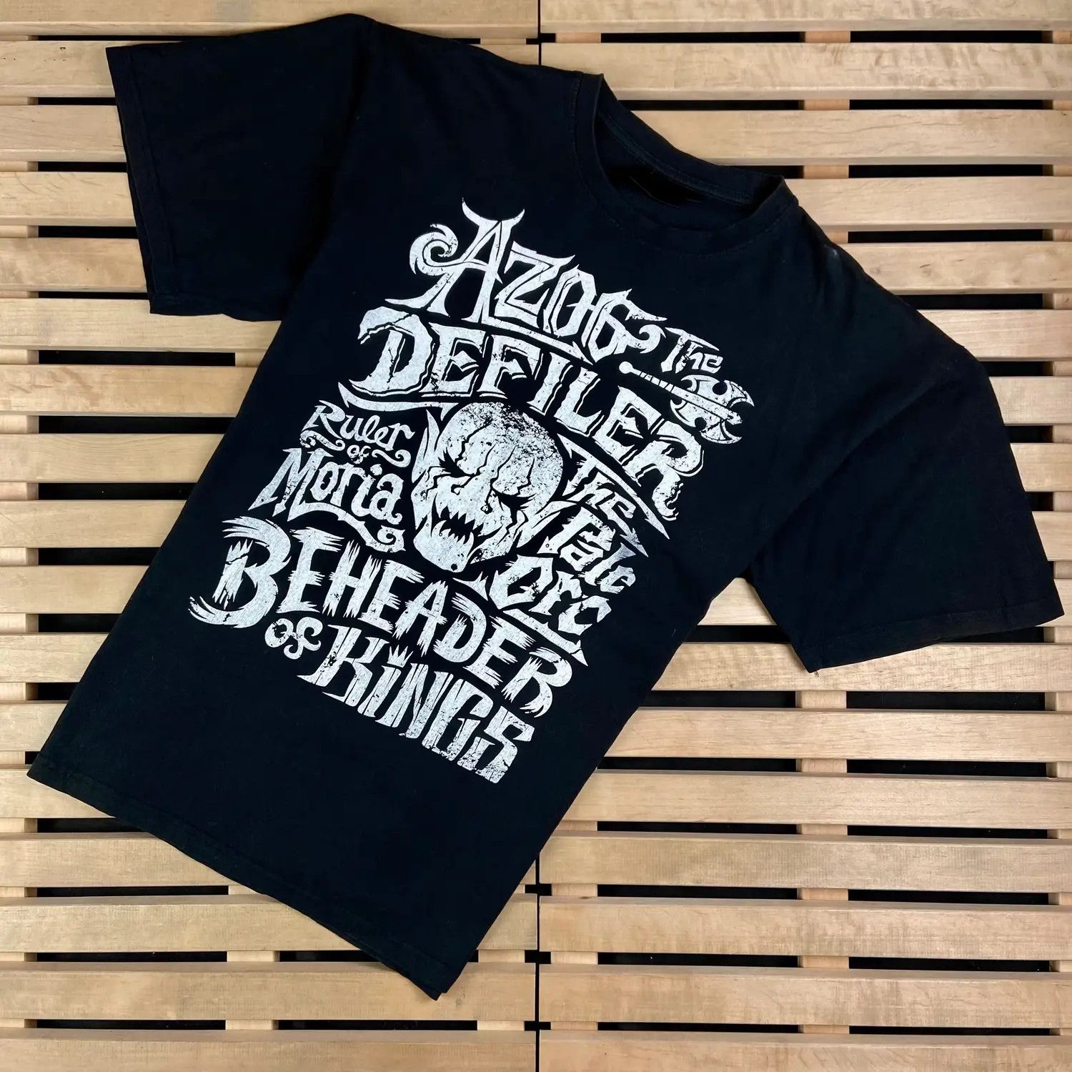 Band Tees × Vintage Mens Vintage T Shirt Azog Defiler Size XL Size US XL / EU 56 / 4 - 1 Thumbnail