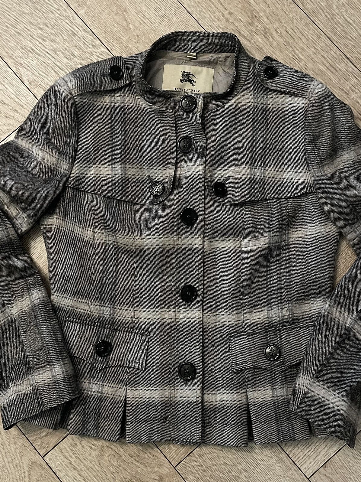 Burberry Burberry Wool jacket Size M / US 6-8 / IT 42-44 - 1 Thumbnail