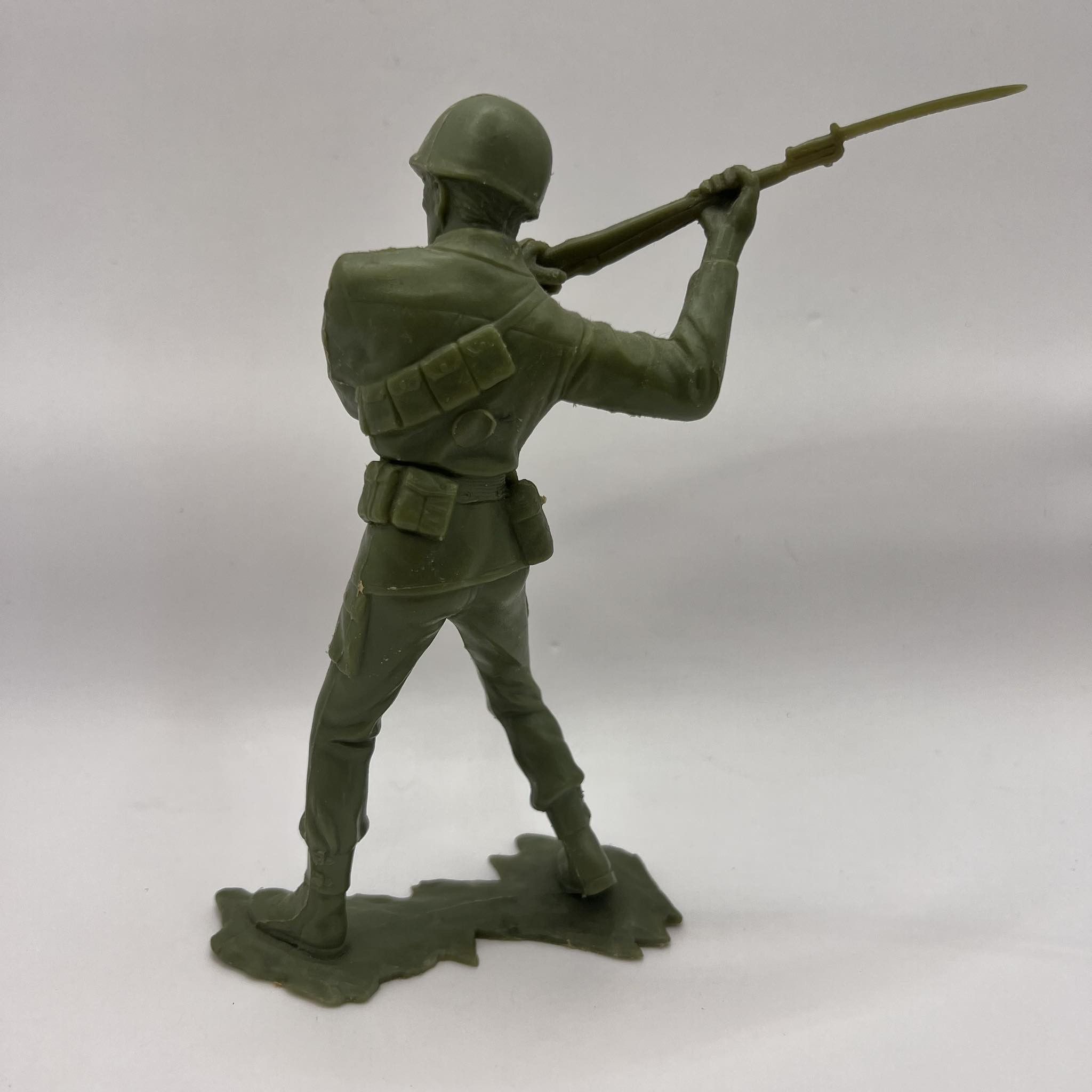 Vintage Tall Vintage Soviet Army Green Plastic Toy Soldier For Kids Size ONE SIZE - 6 Thumbnail