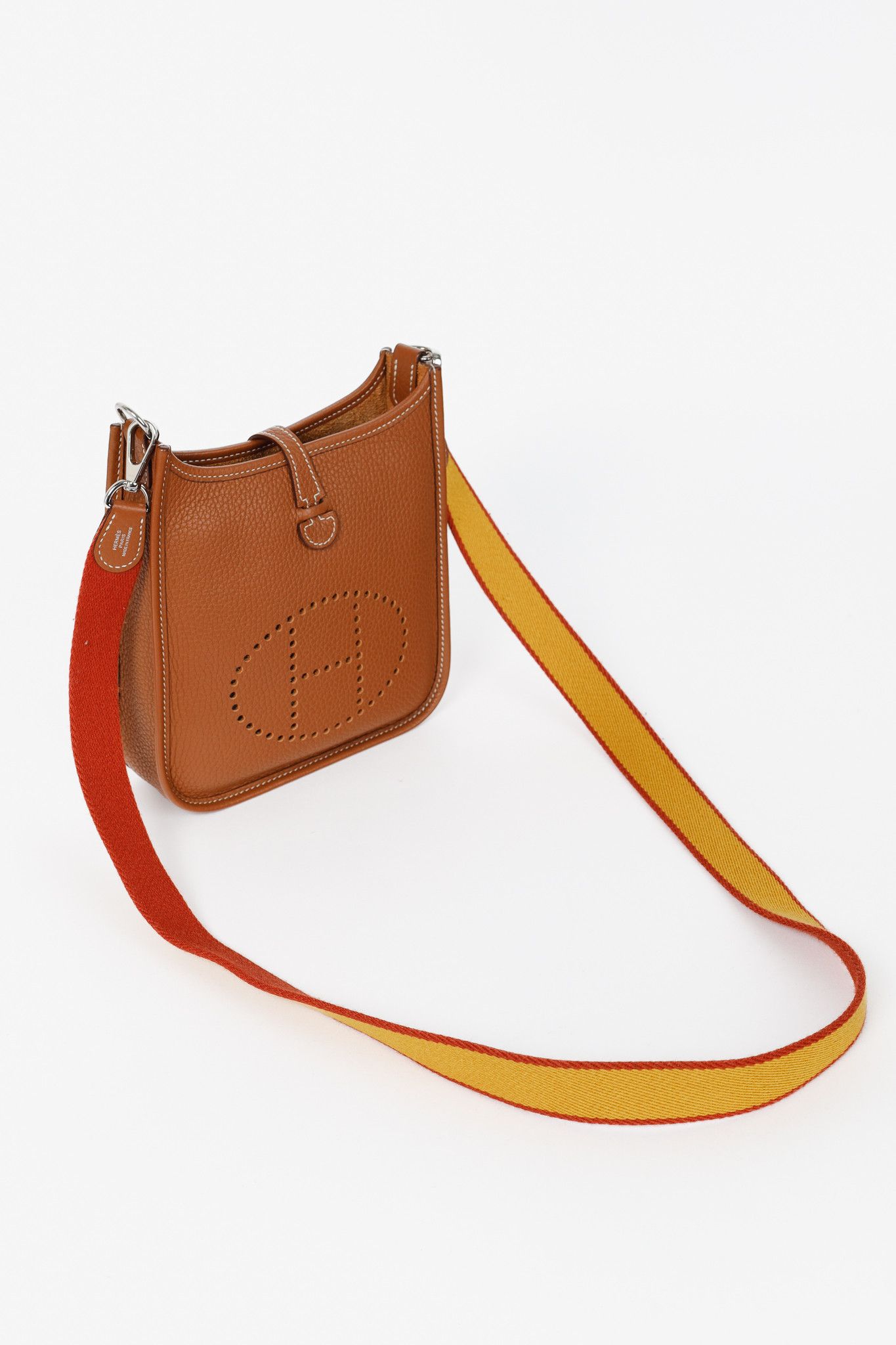 Hermes Hermes Evelyne 16 Amazone Taurillon Clemence Shoulder Bag Size ONE SIZE - 6 Thumbnail