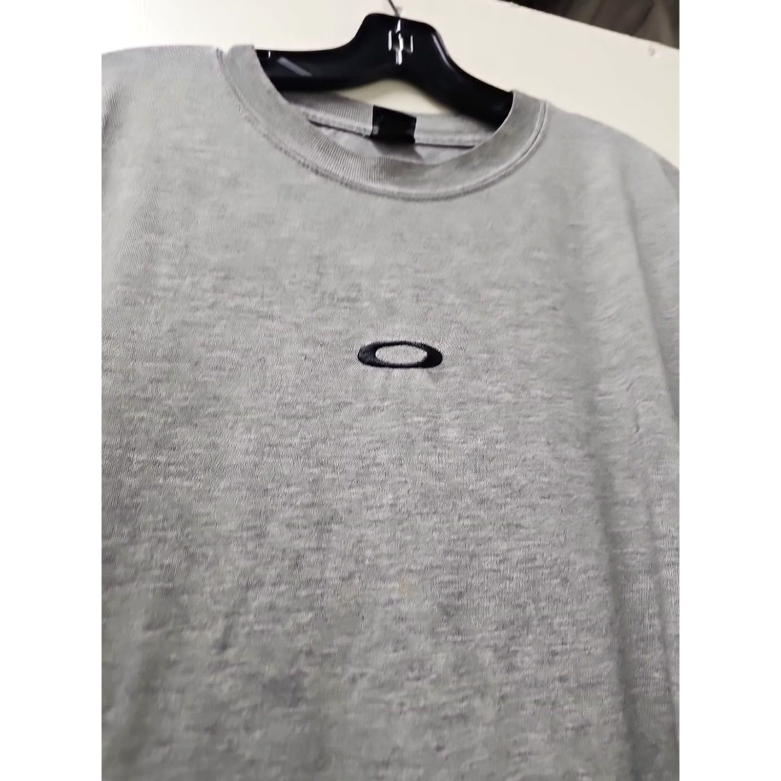 Oakley VINTAGE Oakley Shirt Center Logo Mens 2XL Black Distressed Short Sleeve 90s USA Logo Graphic Print Naughty? Size US XXL / EU 58 / 5 - 2 Thumbnail