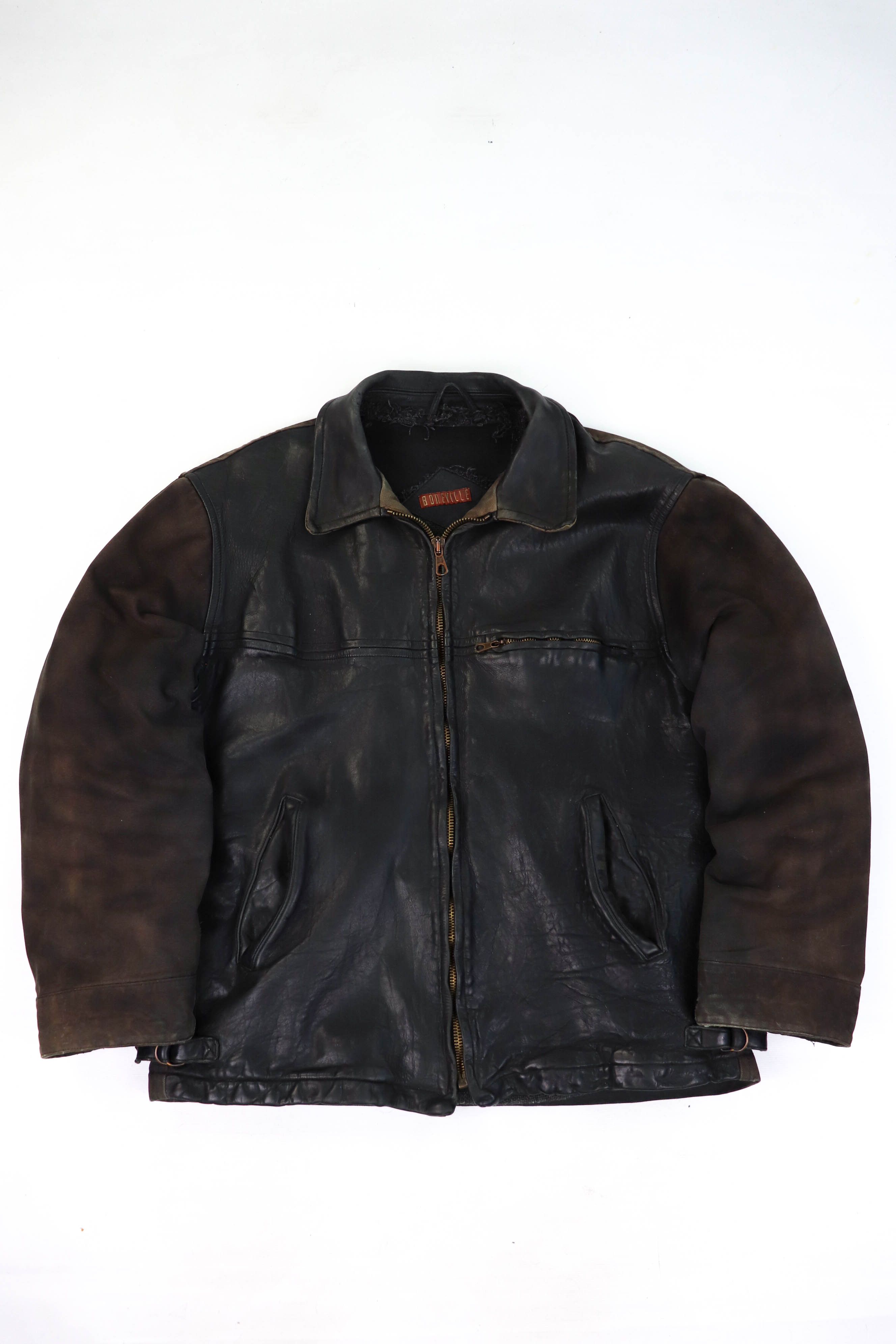 Boneville Boneville Vintage Thrashed Distress Sunfaded Leather Jacket Size US L / EU 52-54 / 3 - 1 Thumbnail