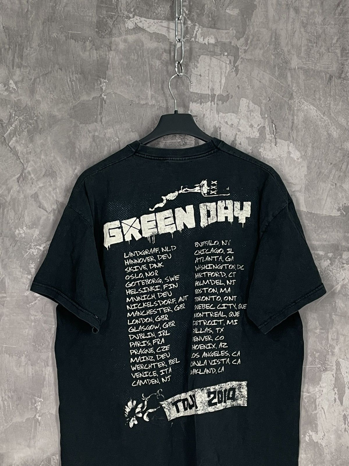 Band Tees × Vintage Green Day tour 2010 Vintage graphic band t shirt Black Size US L / EU 52-54 / 3 - 9 Thumbnail