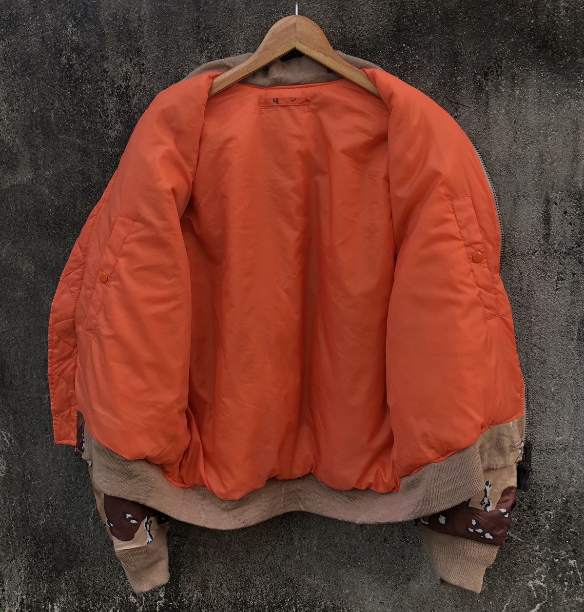 Vintage Jacket Flyer’s Man Intermediate Camo Ma-1 Bomber Jacket Size US L / EU 52-54 / 3 - 4 Thumbnail