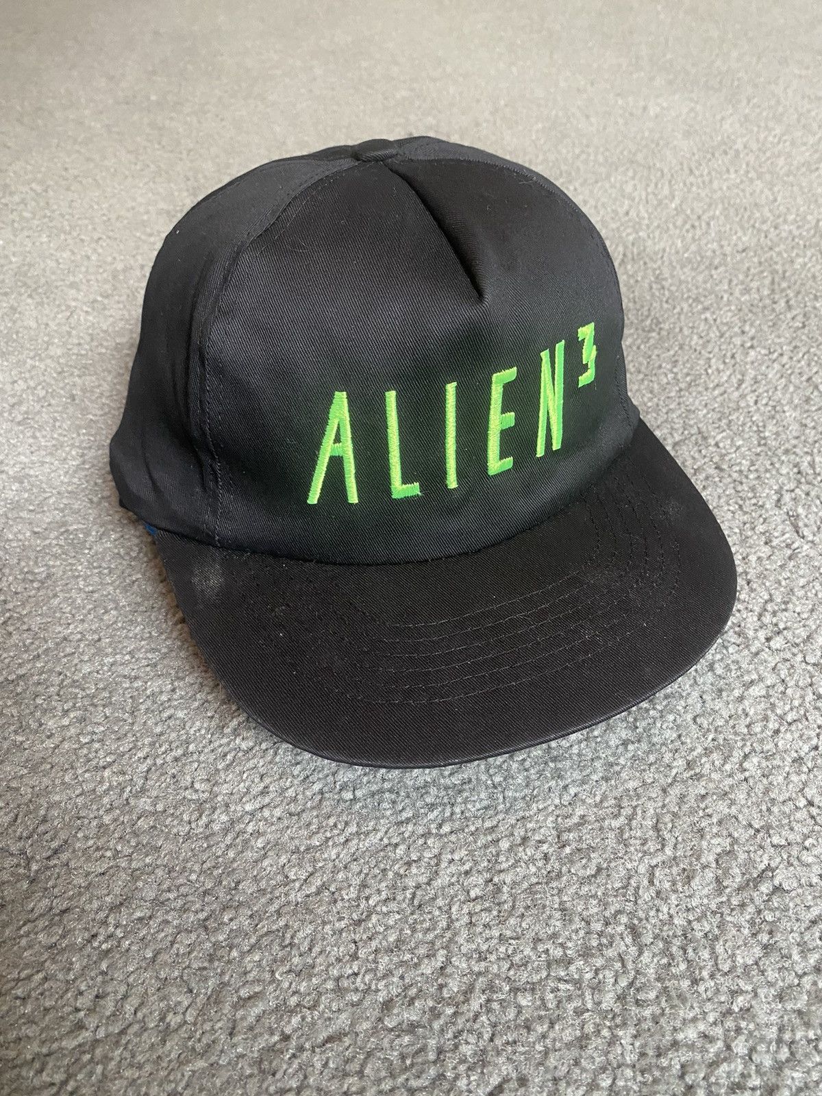 Vintage Vintage Alien 3 SnapBack Hat Size ONE SIZE - 1 Thumbnail