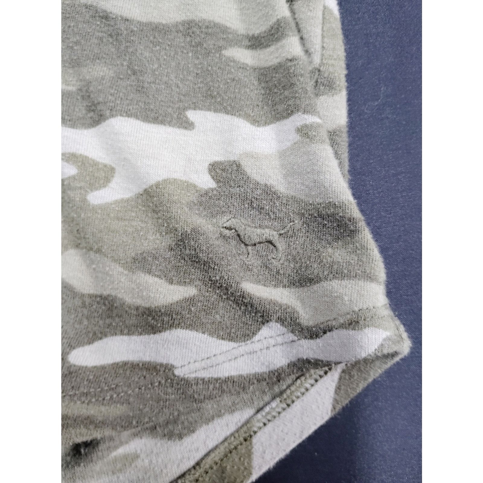 Pink PINK Victoria's Secret Olive & White Camo Tee Size S / US 4 / IT 40 - 2 Thumbnail