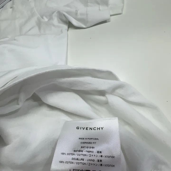 Givenchy Givenchy Givenchy Distressed Logo TShirt for Men -2507 Size US XL / EU 56 / 4 - 5 Thumbnail