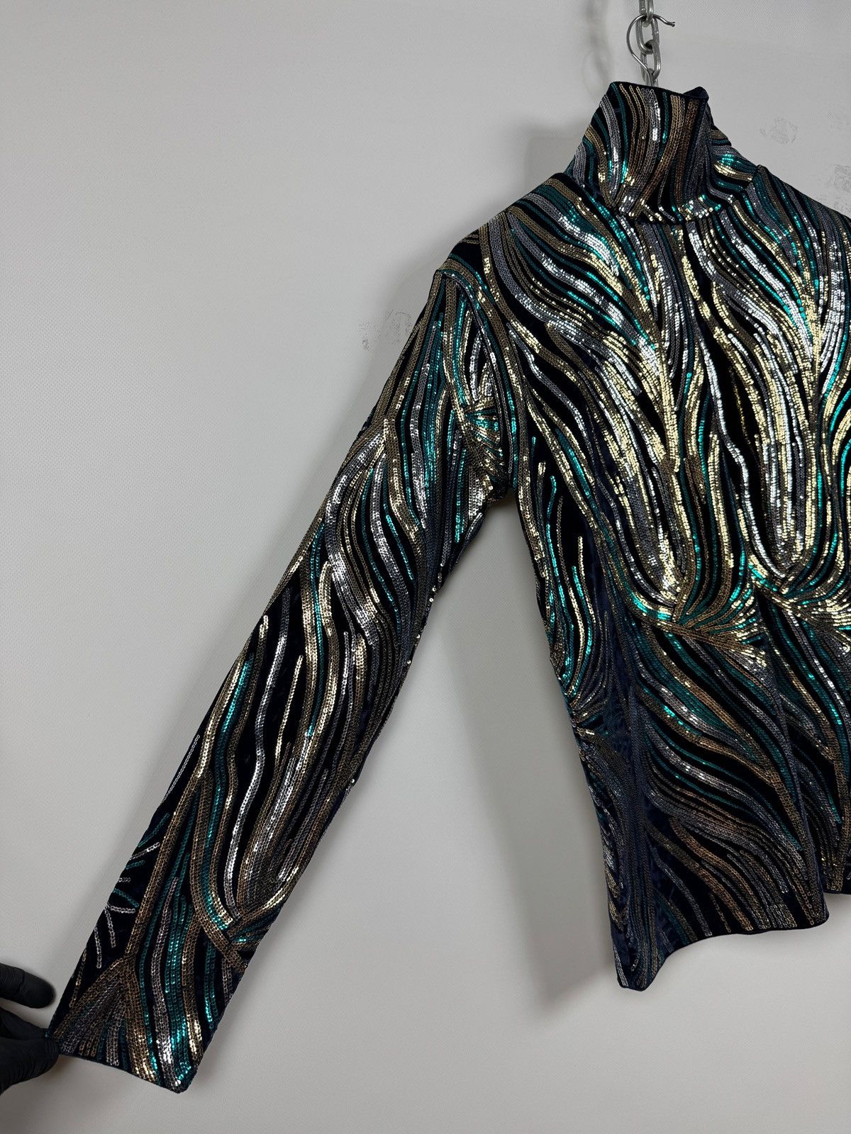 Dries Van Noten Dries Van Noten Sequin Velvet High Neck Top Size M / US 6-8 / IT 42-44 - 10 Thumbnail