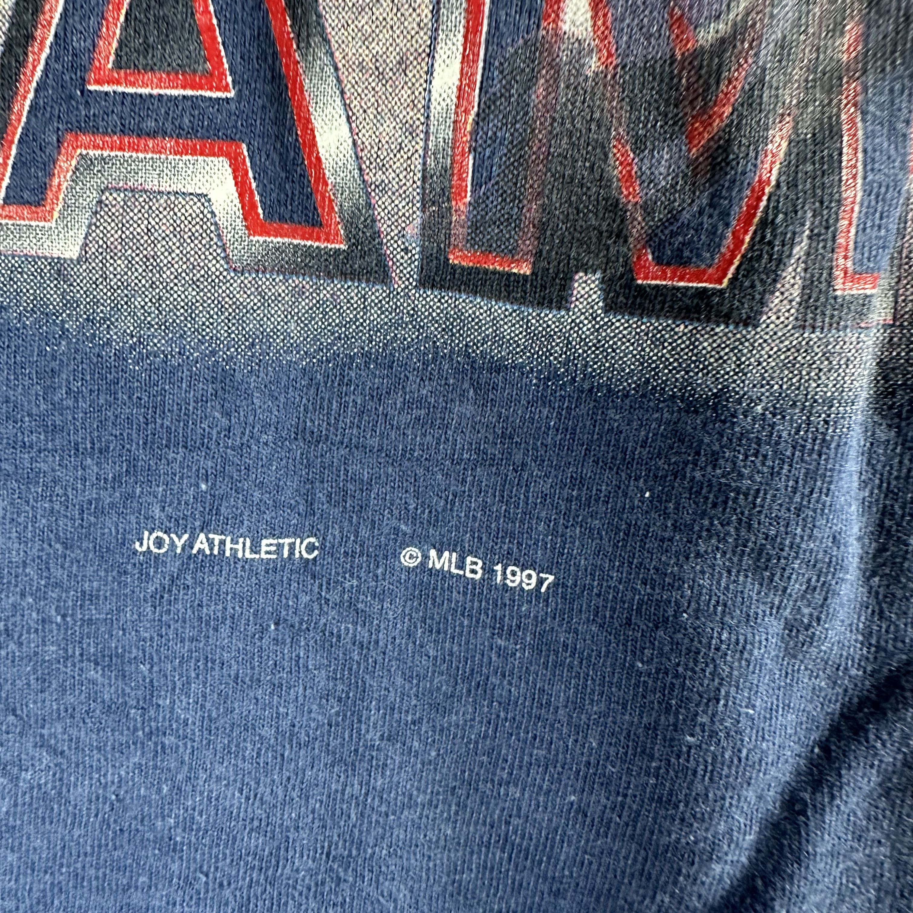 Vintage ​1997 Matt Williams Cleveland Indians MLB Graphic T-shirt Size US XL / EU 56 / 4 - 3 Thumbnail