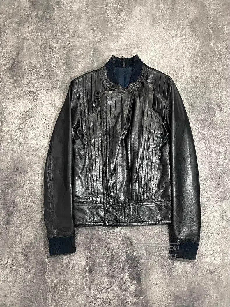 Dior Dior Bellows Pleats Leather Cracked Leather Jacket Size US S / EU 44-46 / 1 - 1 Thumbnail