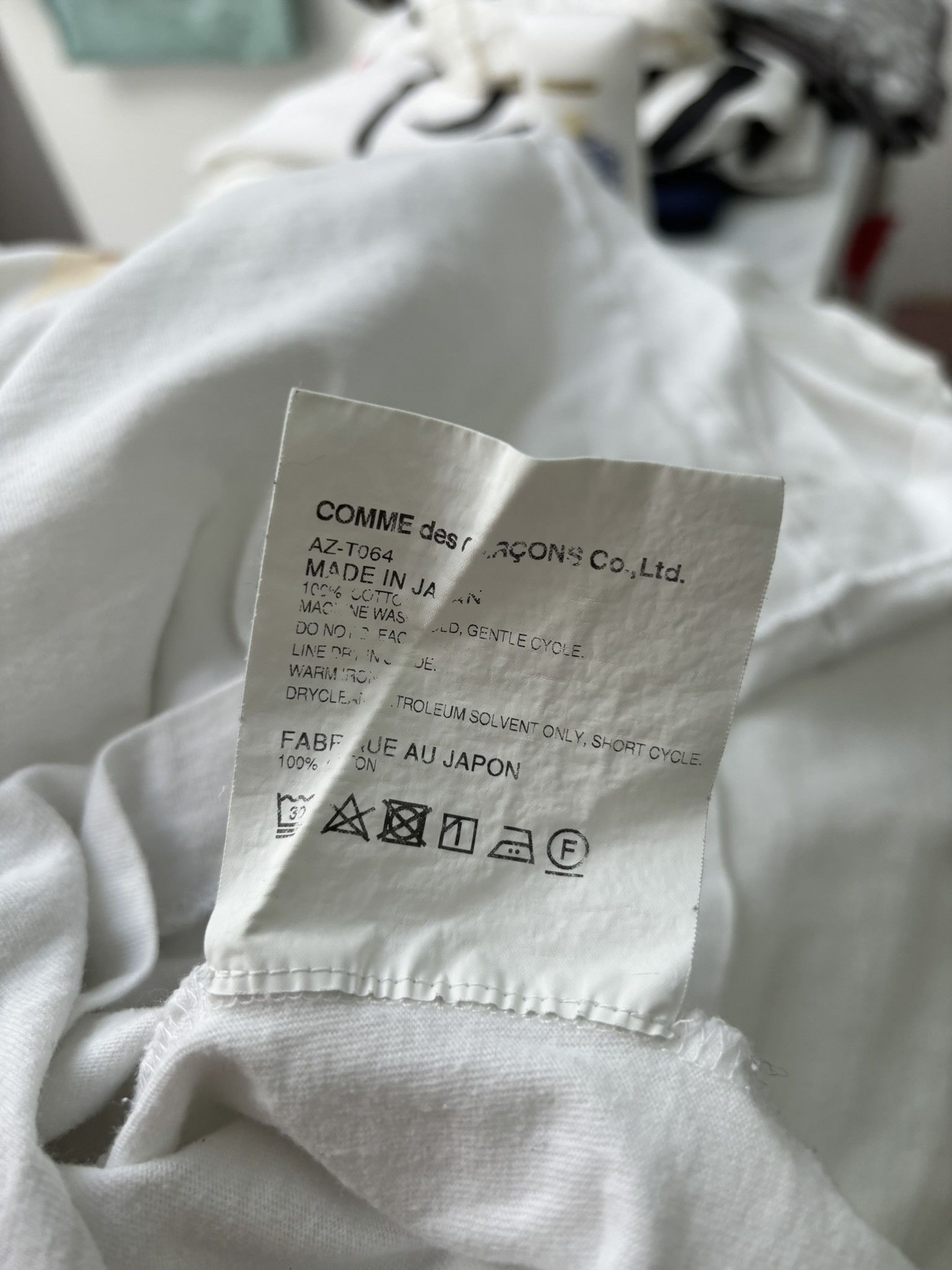 Comme des Garcons PLAY Comme des Garçons PLAY Black Heart T-Shirt - White XL Size US XL / EU 56 / 4 - 5 Thumbnail
