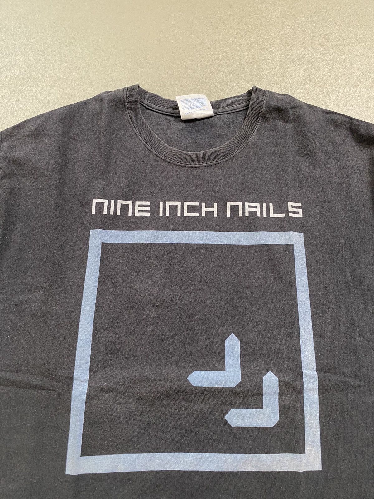 Band Tees × Vintage RARE 00s Nine Inch Nails Tshirt Size US L / EU 52-54 / 3 - 4 Thumbnail