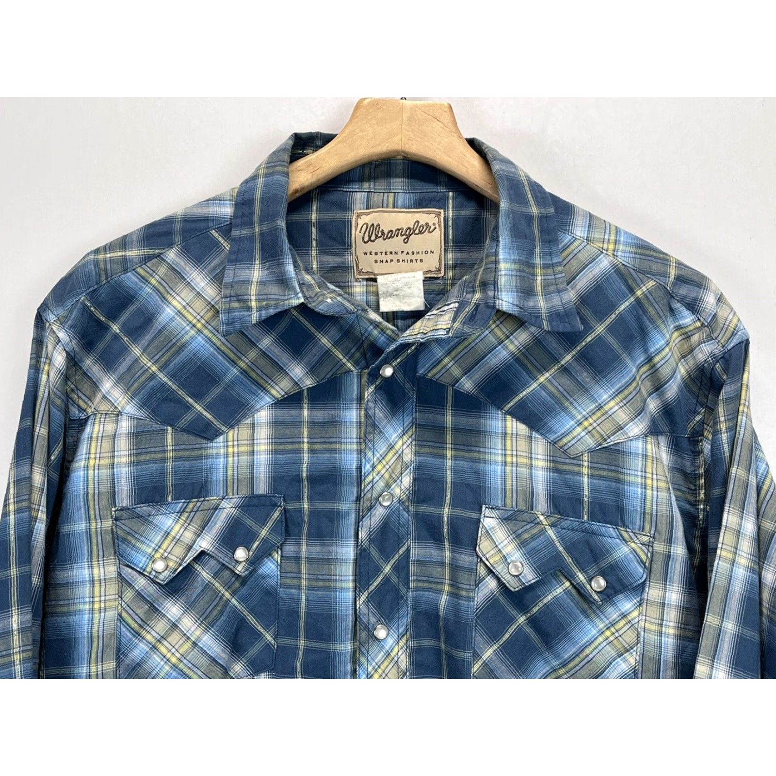 Wrangler Wrangler Western Wear Blue Plaid Button-Up Shirt Mens XL Cowboy Size US XL / EU 56 / 4 - 3 Thumbnail