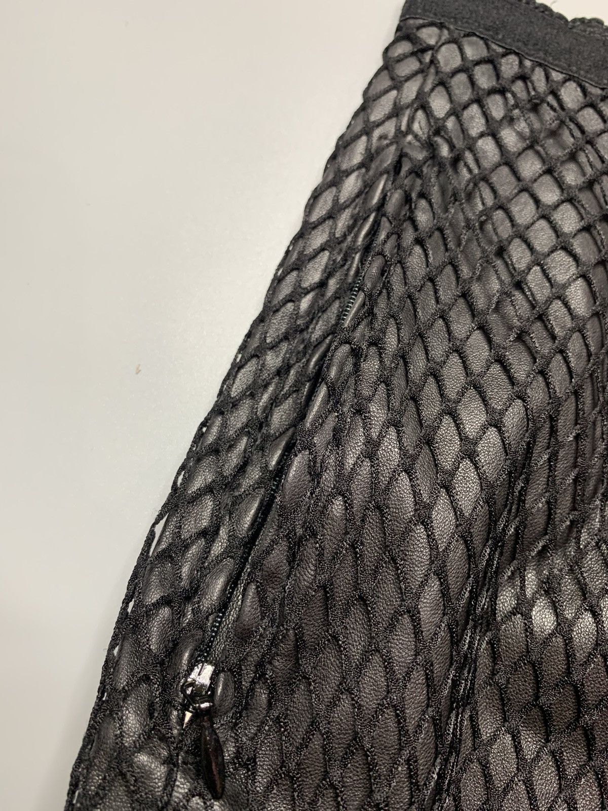 Maison Margiela Maison Margiela A/W 11 Fish Net Leather Trousers Size 27" / US 4 / IT 40 - 16 Thumbnail
